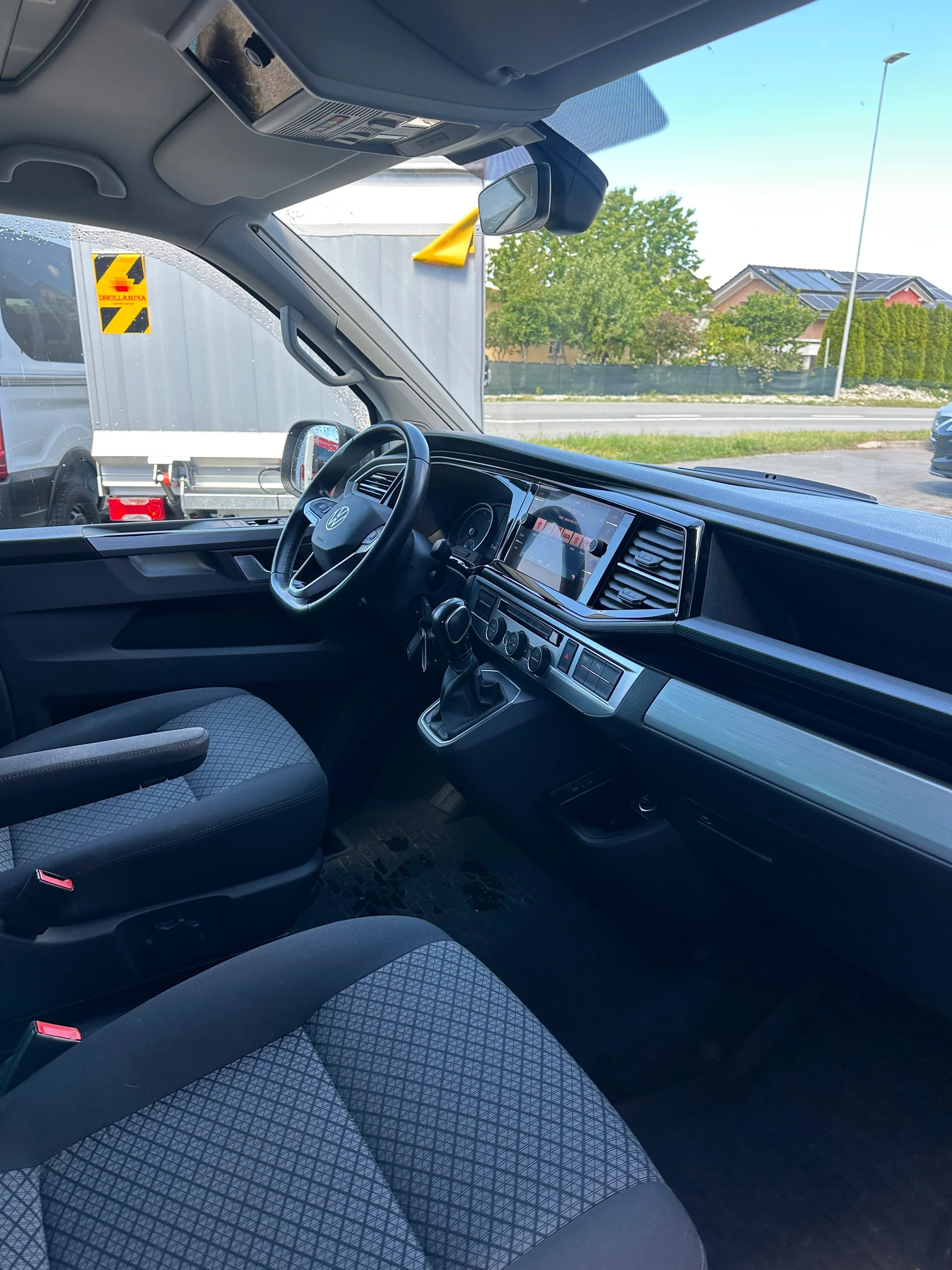VW T6.1 California 3000 2.0 TDI 150 Coast Edition Liberty DSG 4m-image-12