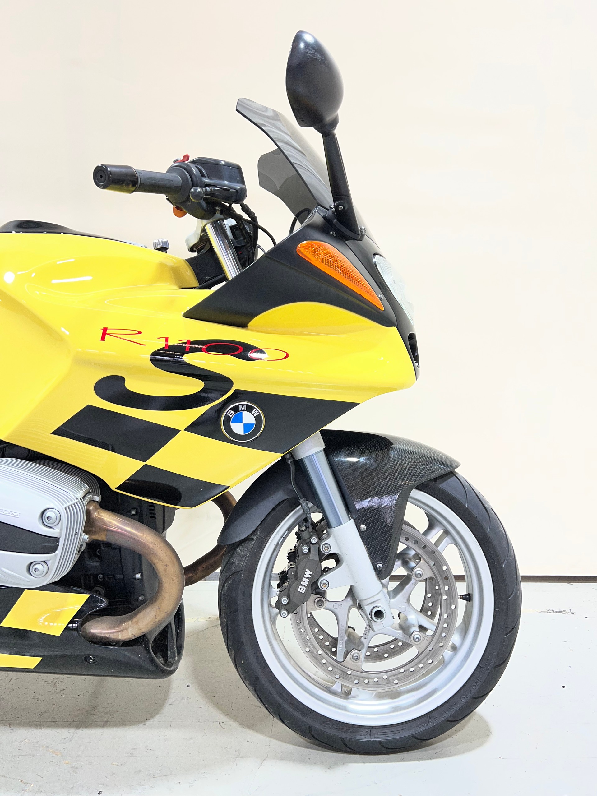 BMW R 1100 S-showroom-element-1