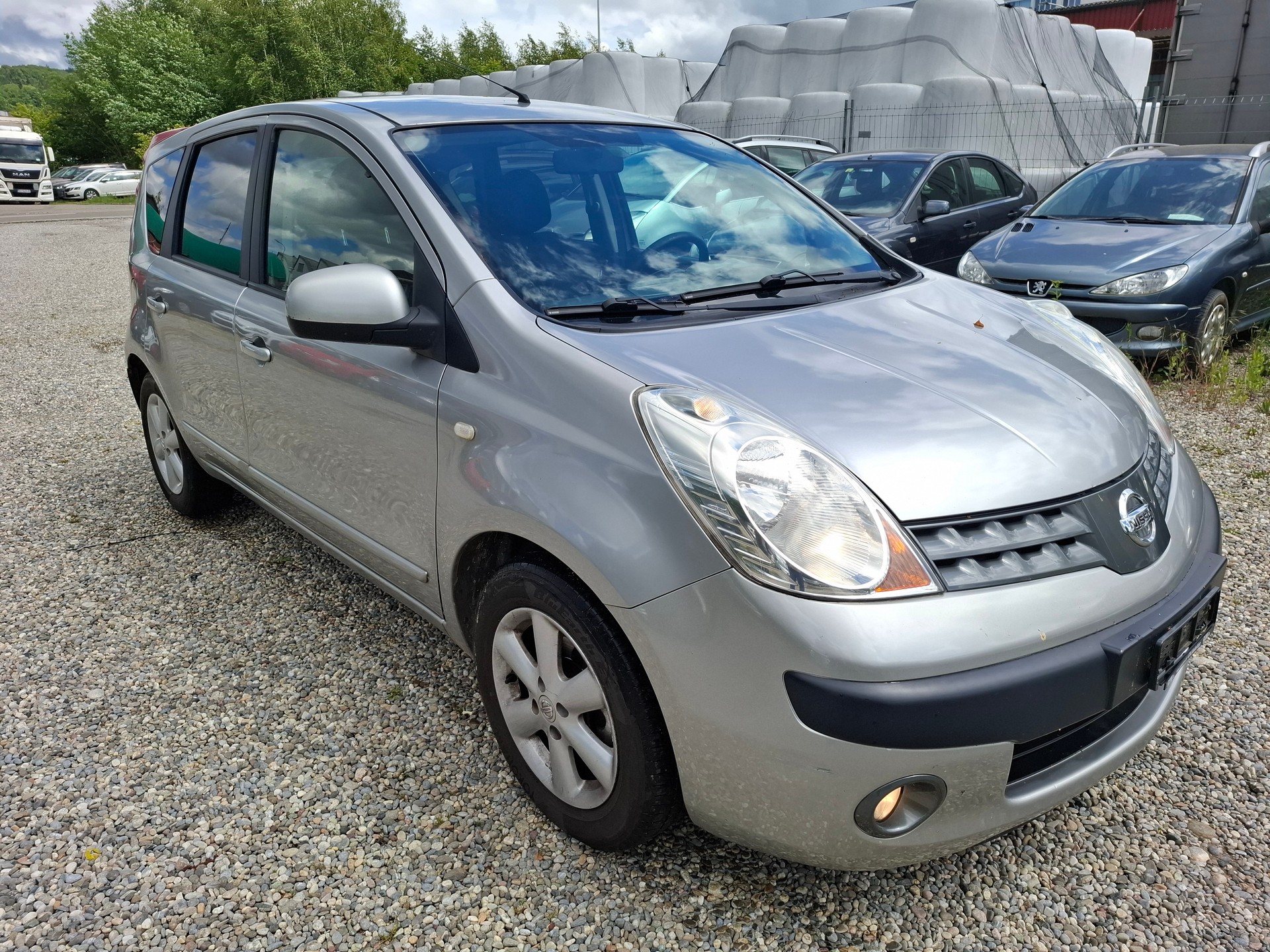 NISSAN Note 1.4 acenta-image-1