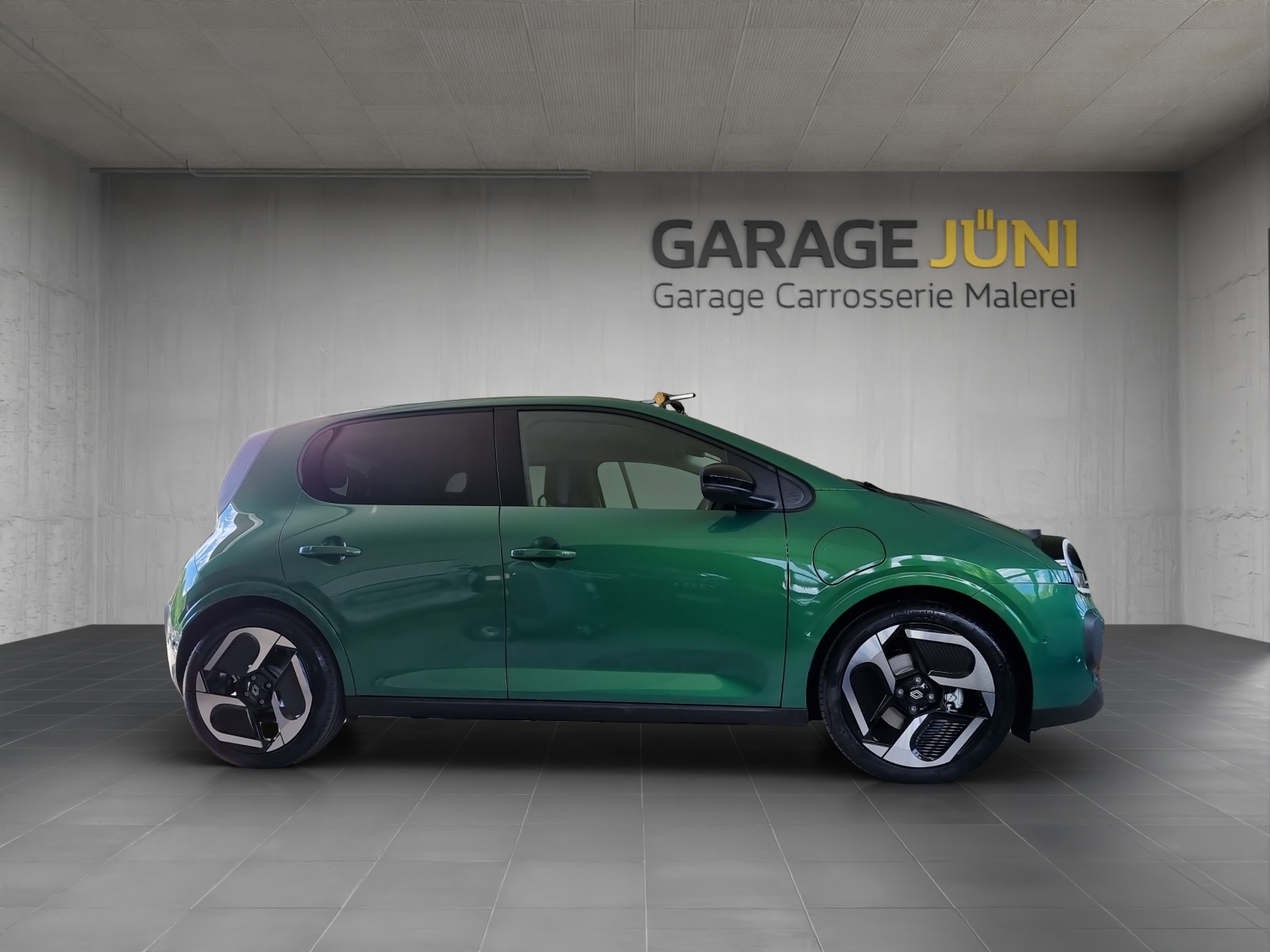 RENAULT Twingo E-Tech-image-1