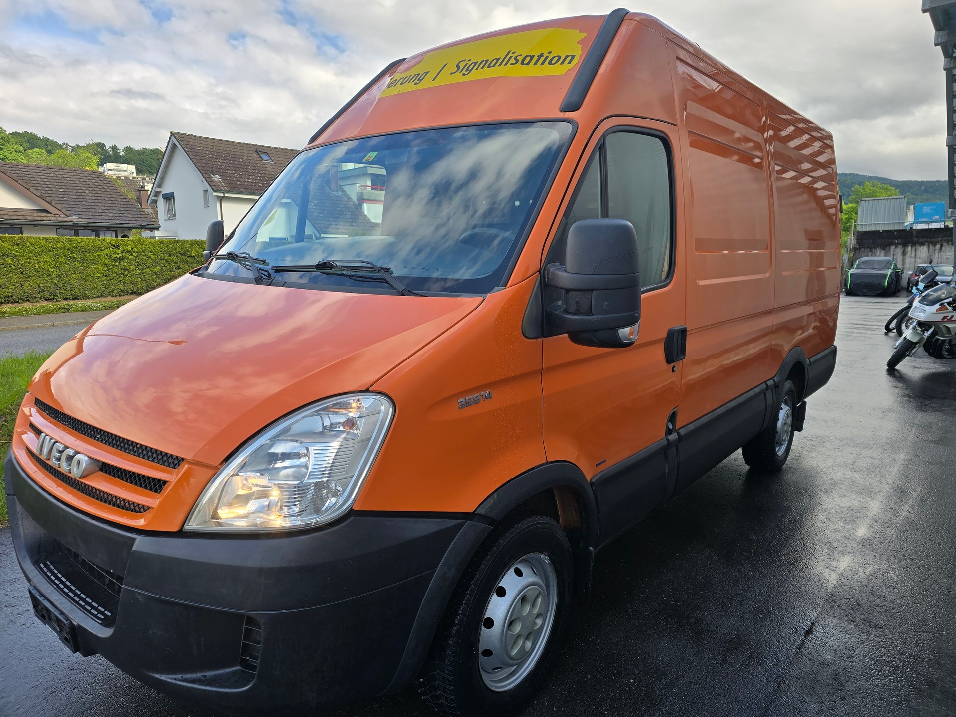 IVECO 35 S 14 V GKCA41A1B1-image-1