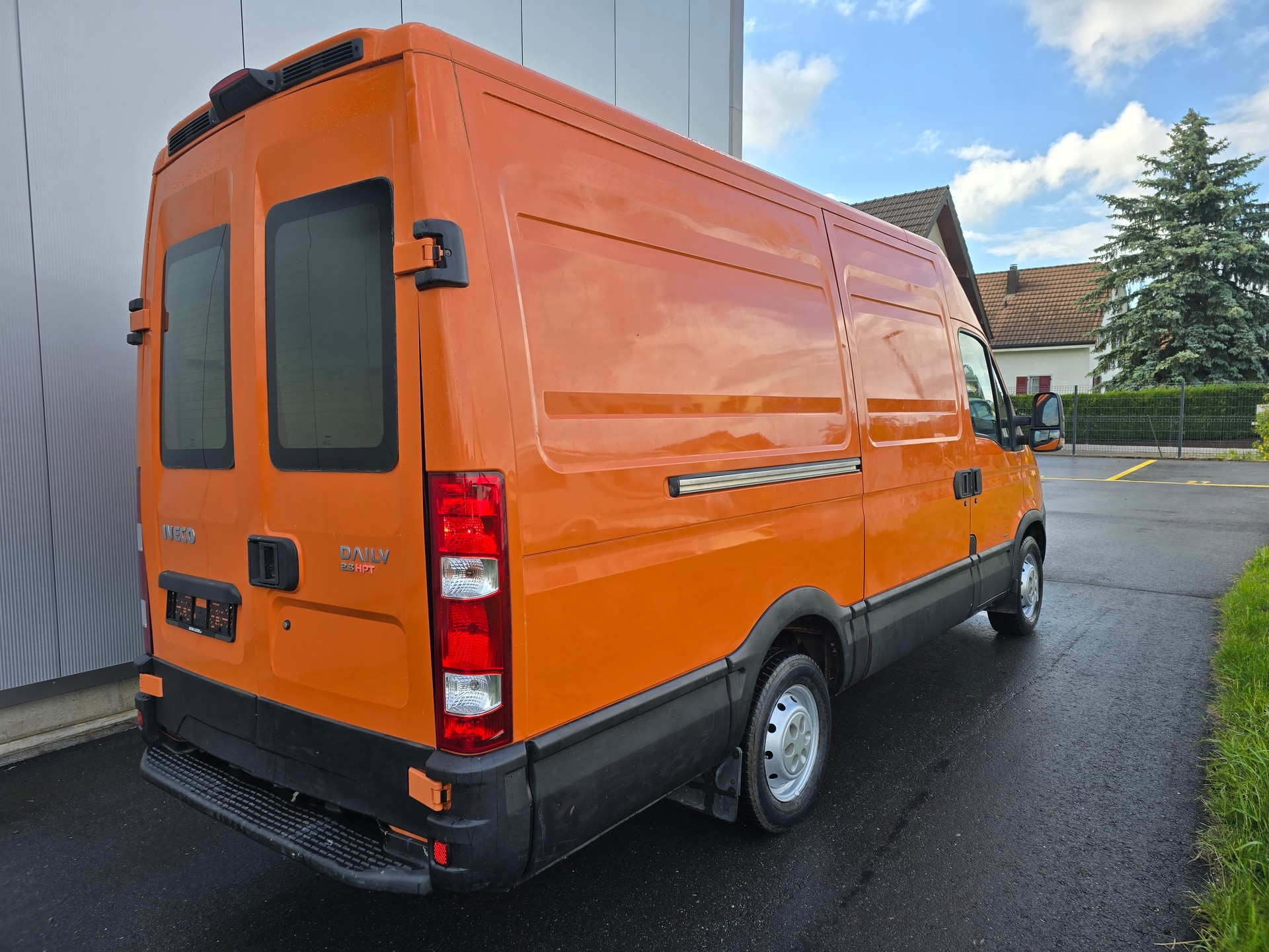 IVECO 35 S 14 V GKCA41A1B1-image-4