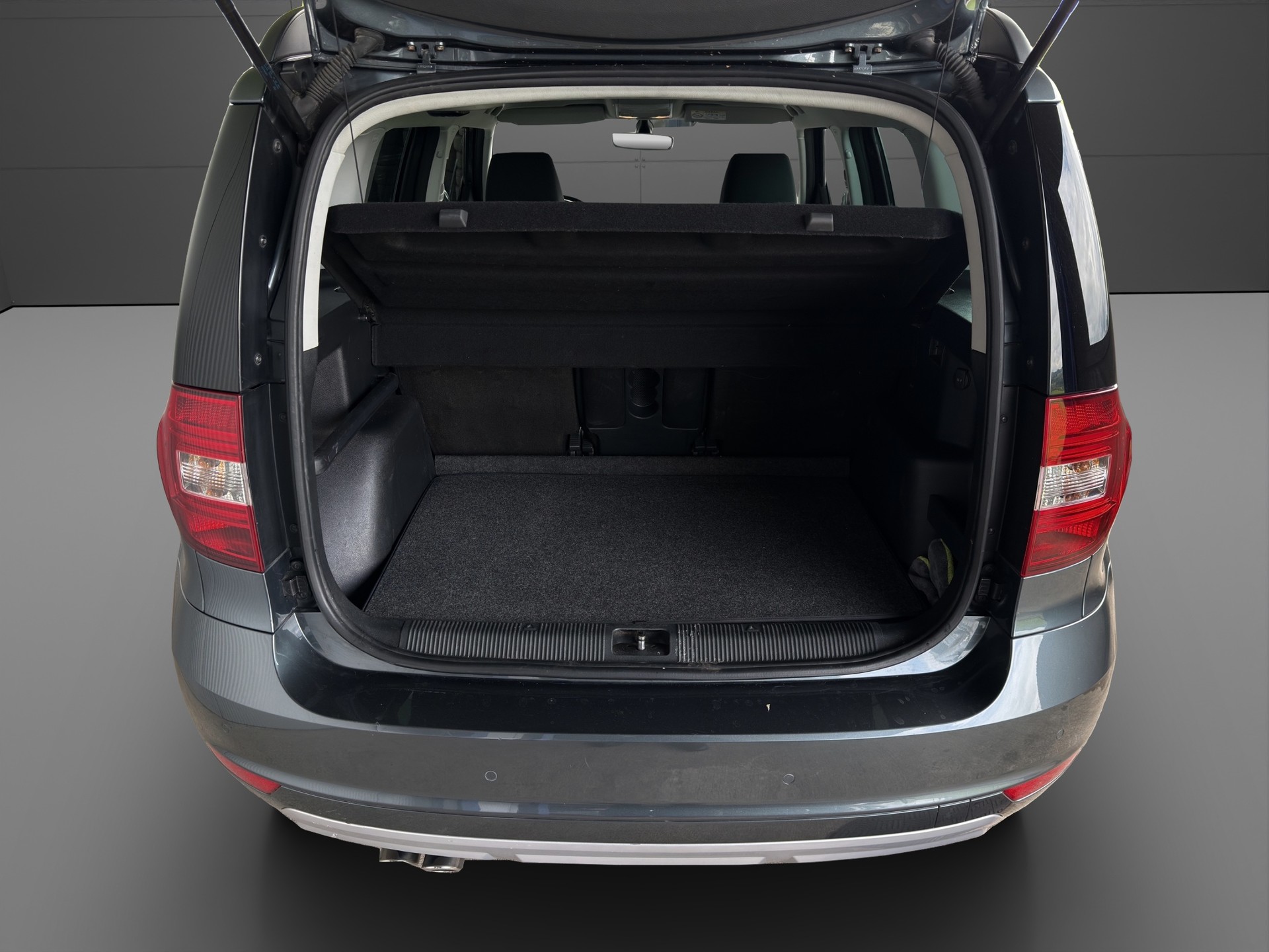 SKODA Yeti 2.0 TDI Ambition 4x4 DSG-image-3