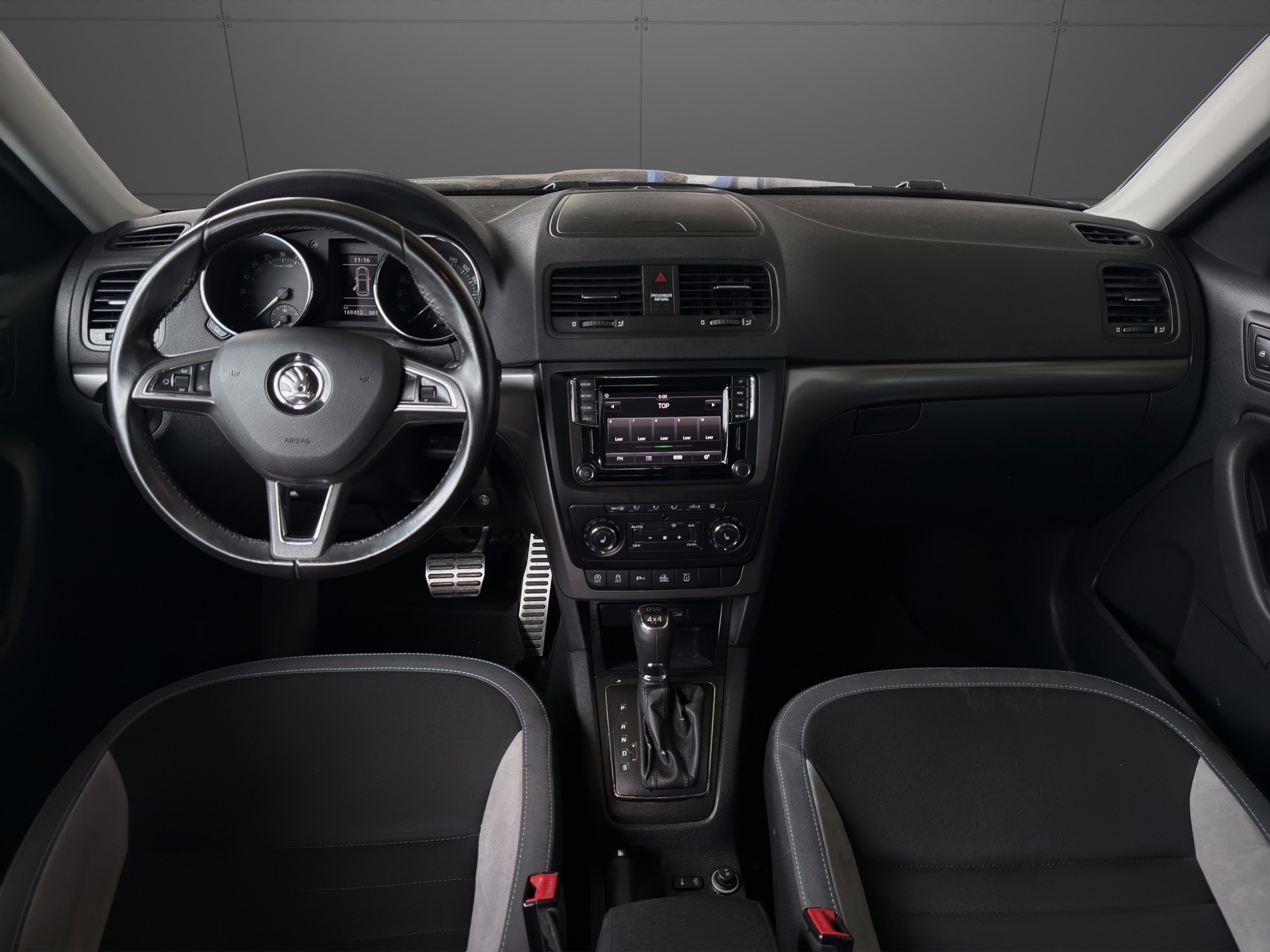 SKODA Yeti 2.0 TDI Ambition 4x4 DSG-image-11