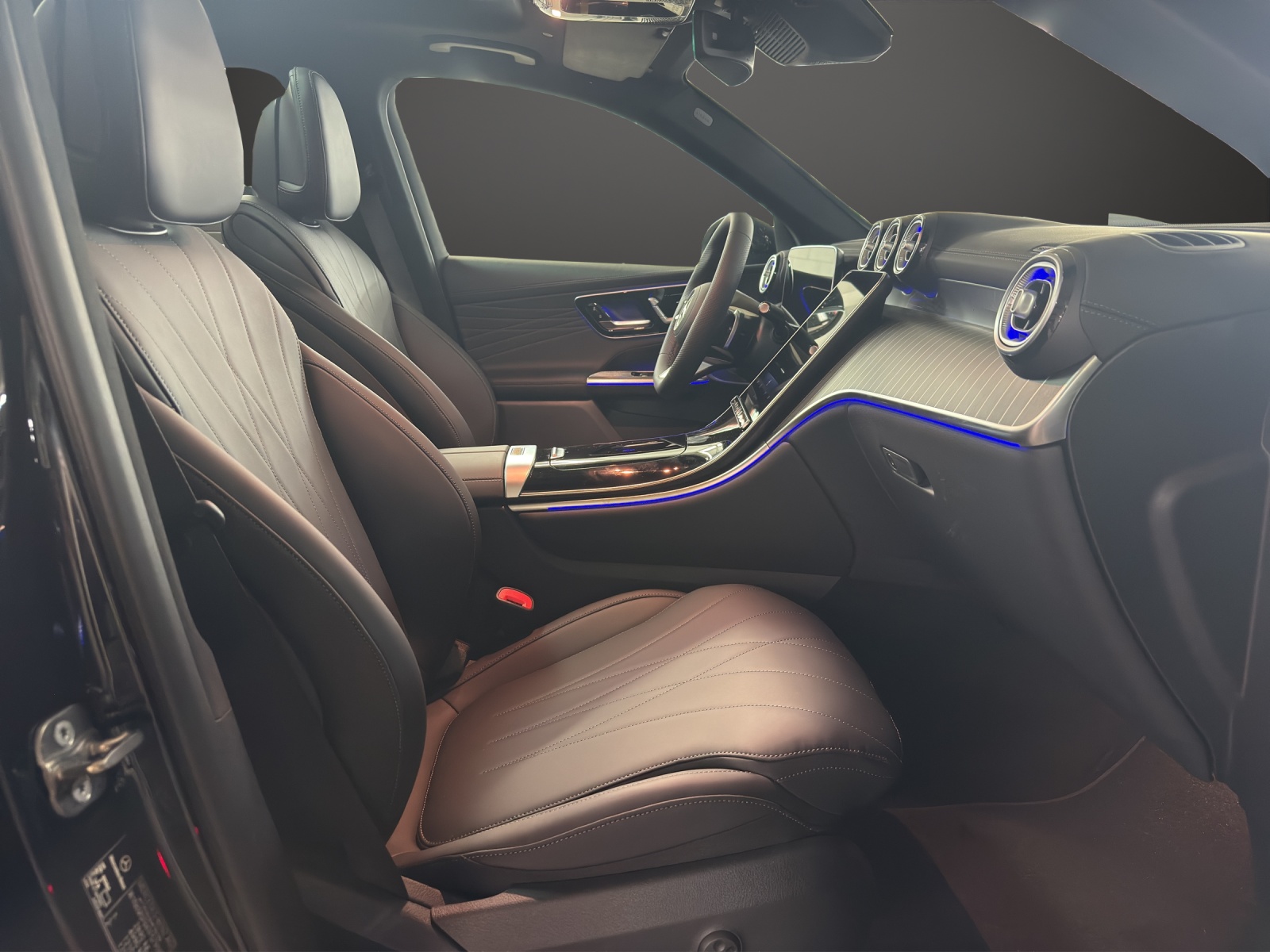 MERCEDES-BENZ GLC 400 e 4Matic EQ Star-image-11