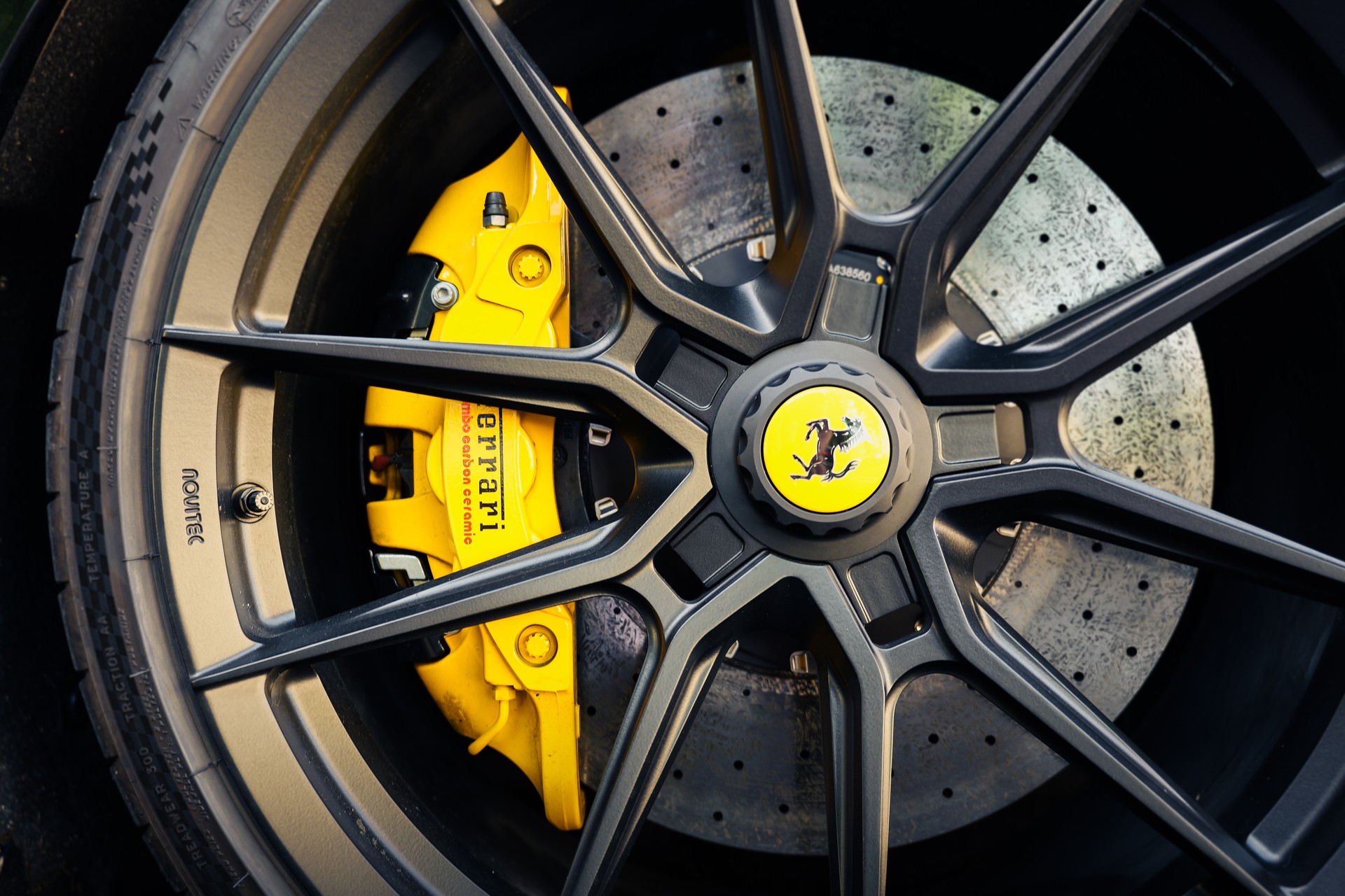 FERRARI 812 GTS-image-17