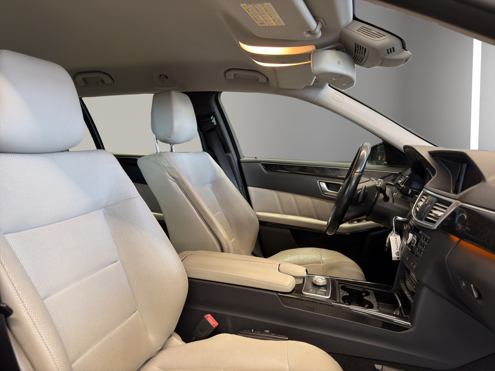 MERCEDES-BENZ E 350 CDI BlueEfficiency Elégance 4Matic 7G-Tronic-image-12