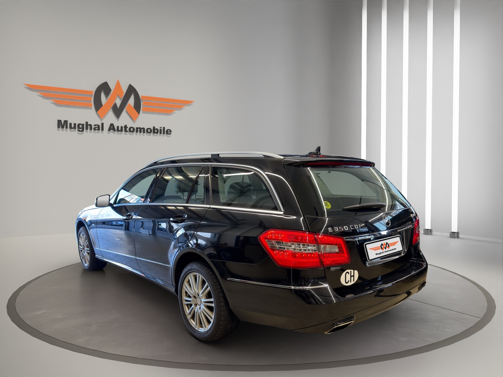 MERCEDES-BENZ E 350 CDI BlueEfficiency Elégance 4Matic 7G-Tronic-image-5