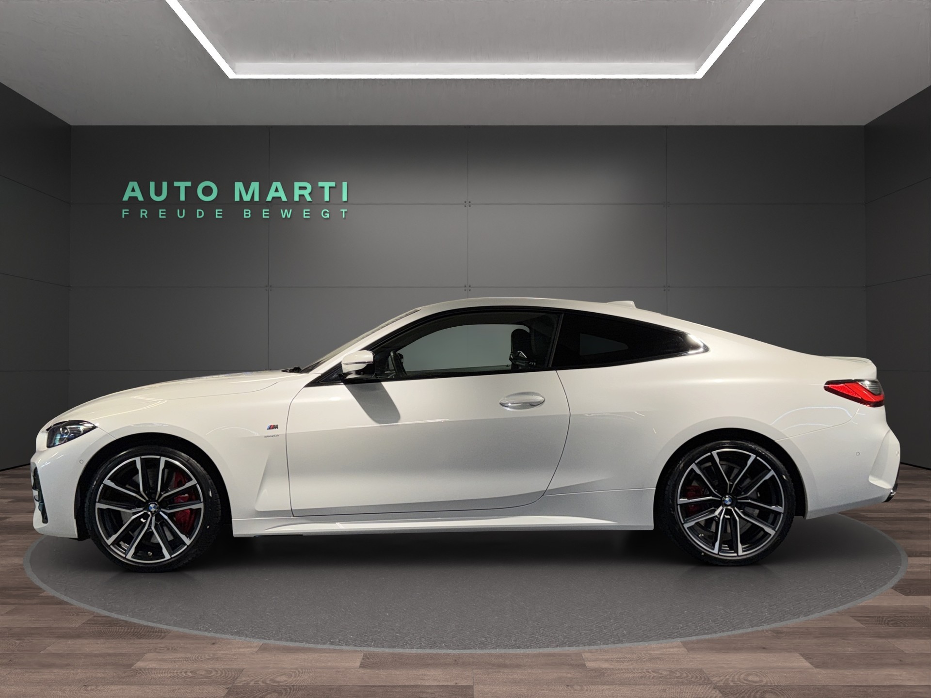 BMW M440i xDrive Coupé M Sport-image-1