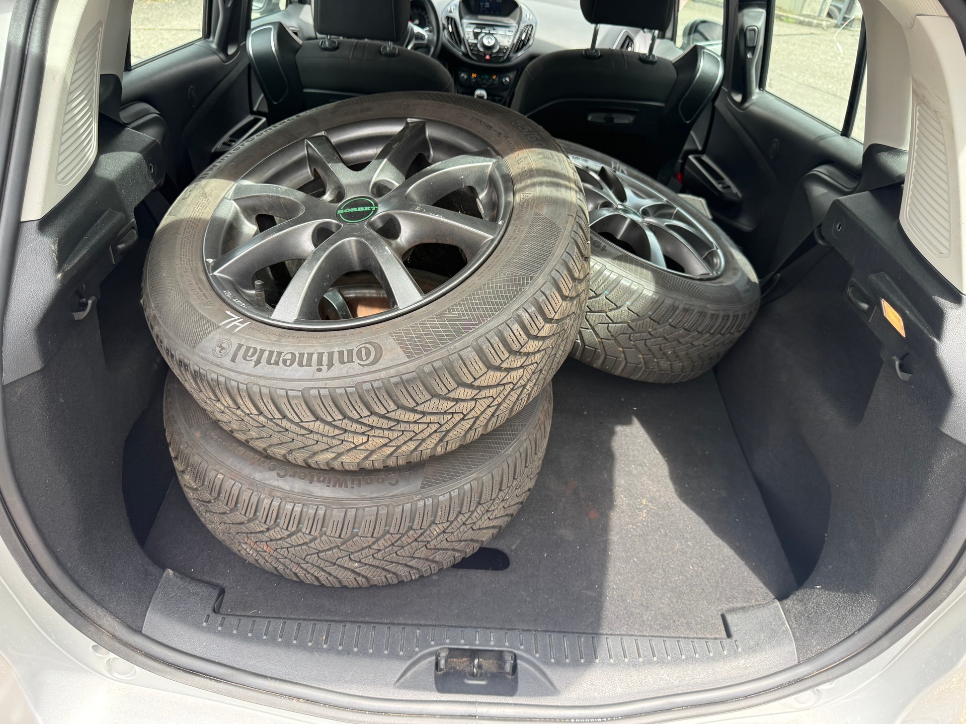 FORD B-Max 1.0 SCTi Titanium-image-6