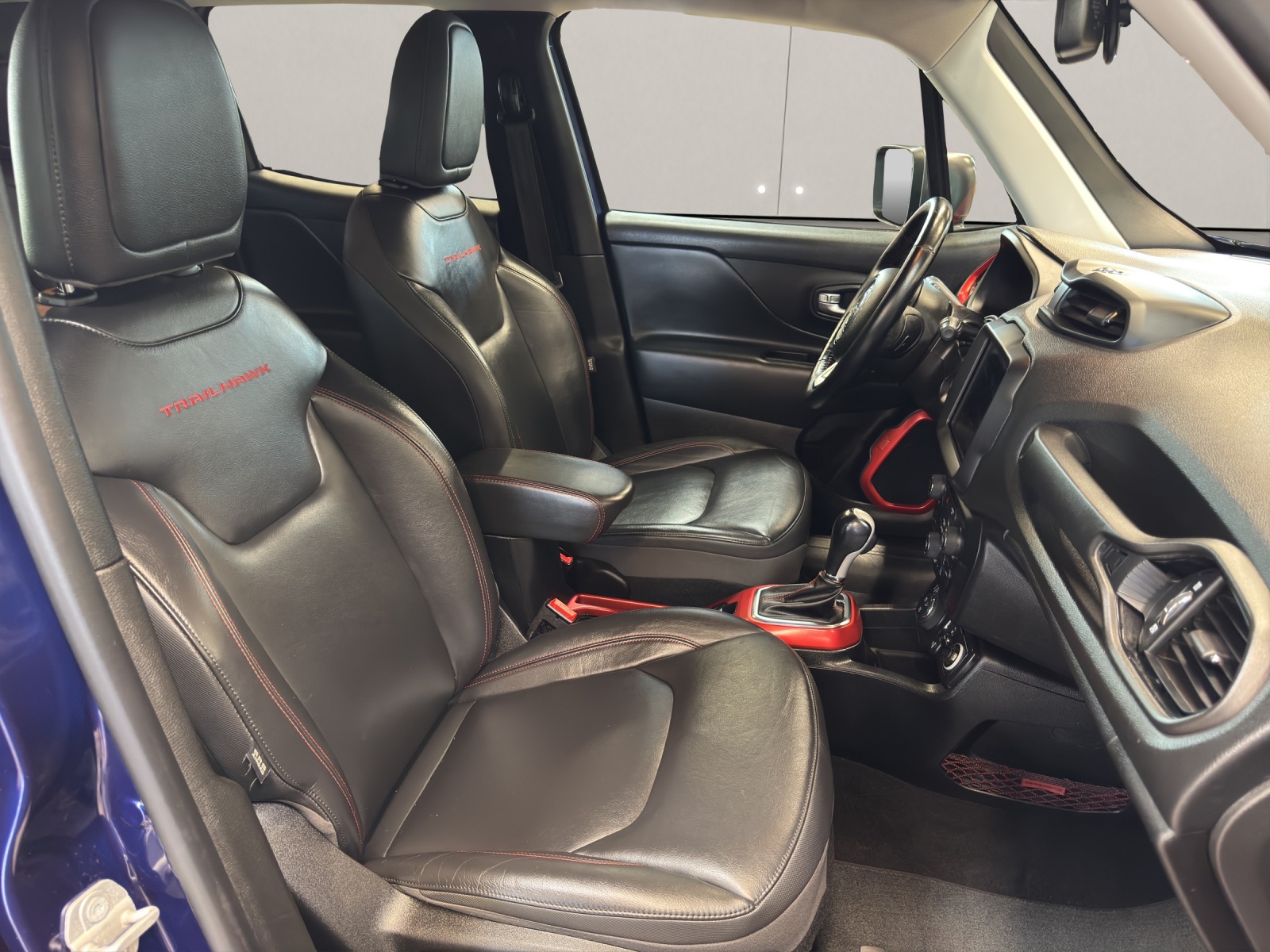 JEEP Renegade 2.0 CRD 170 Trailhawk AWD-image-11