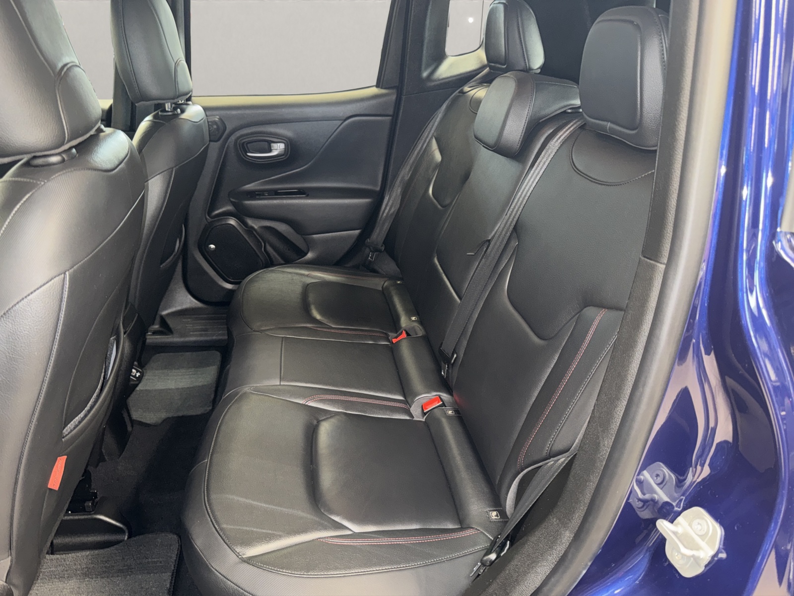 JEEP Renegade 2.0 CRD 170 Trailhawk AWD-image-13