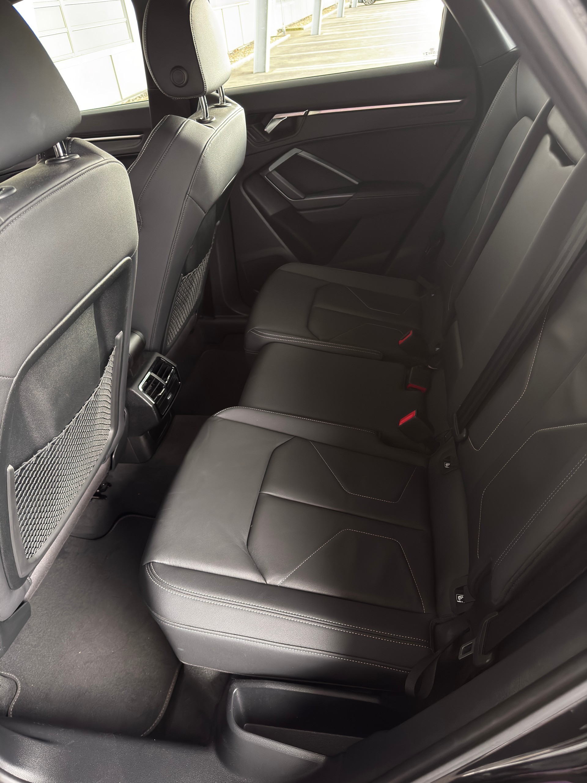AUDI Q3 Sportback 35TDI S-Line quattro-image-6