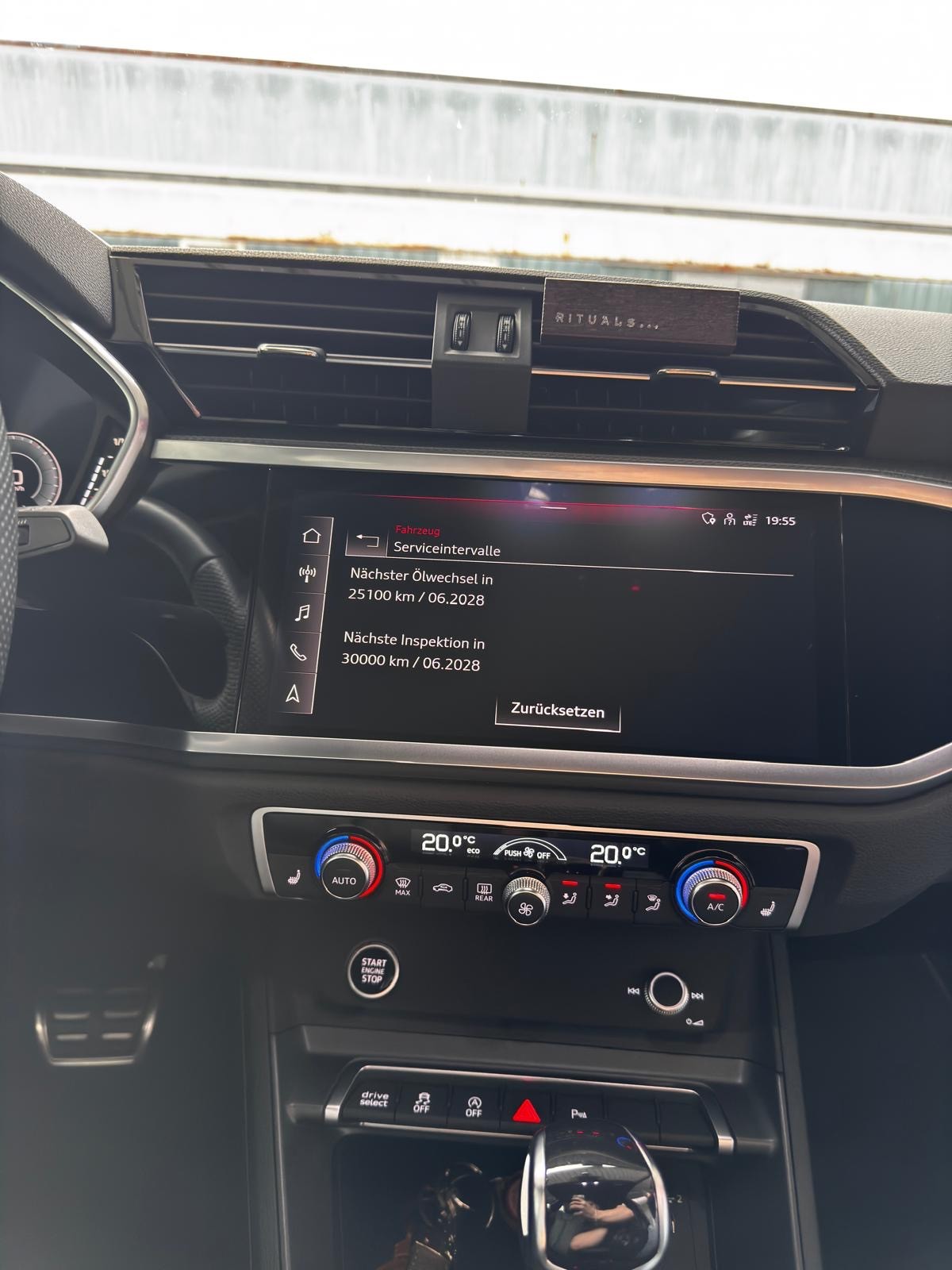 AUDI Q3 Sportback 35TDI S-Line quattro-image-8