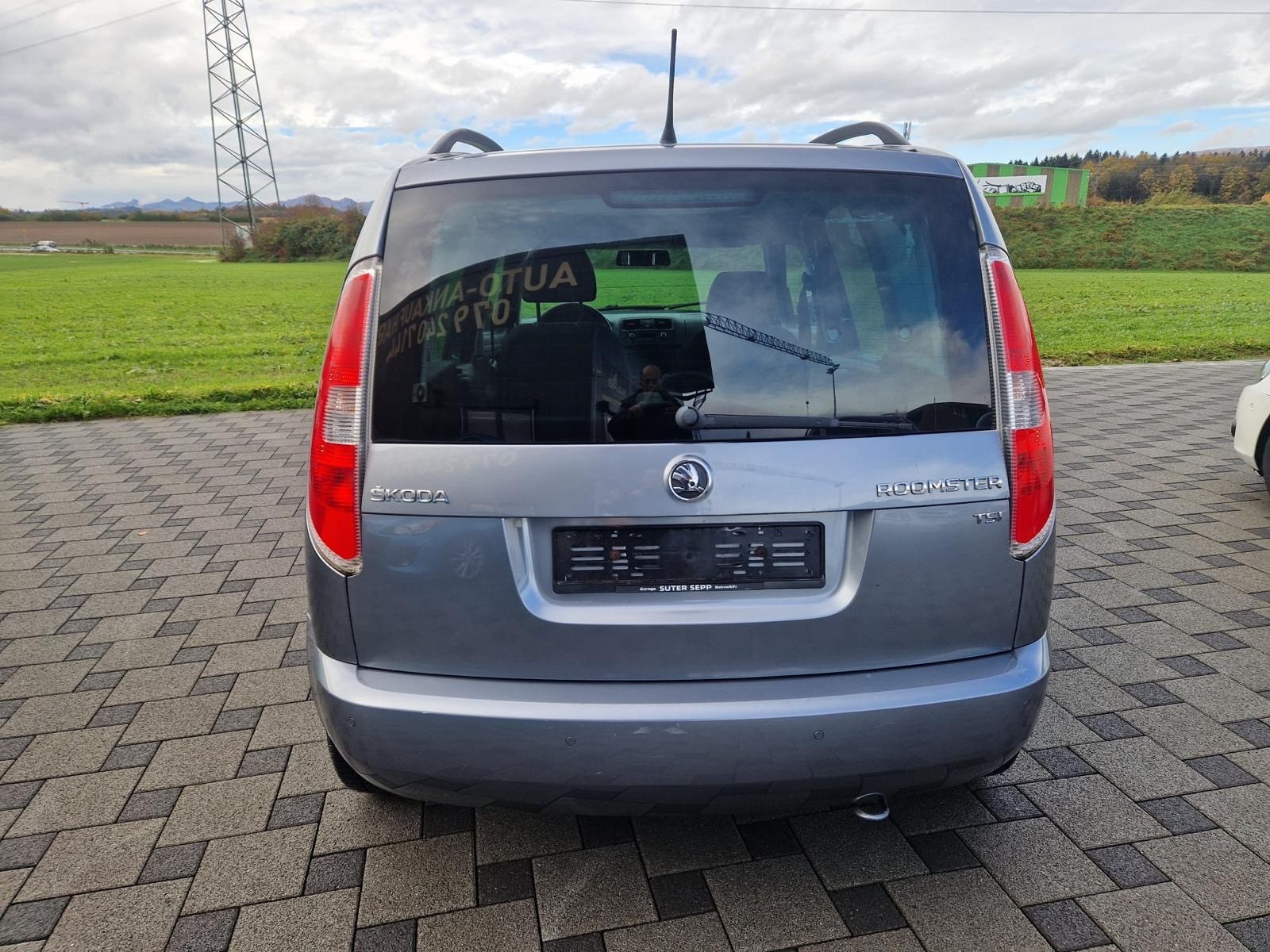 SKODA Roomster 1.2 TSI Elegance DSG-image-4