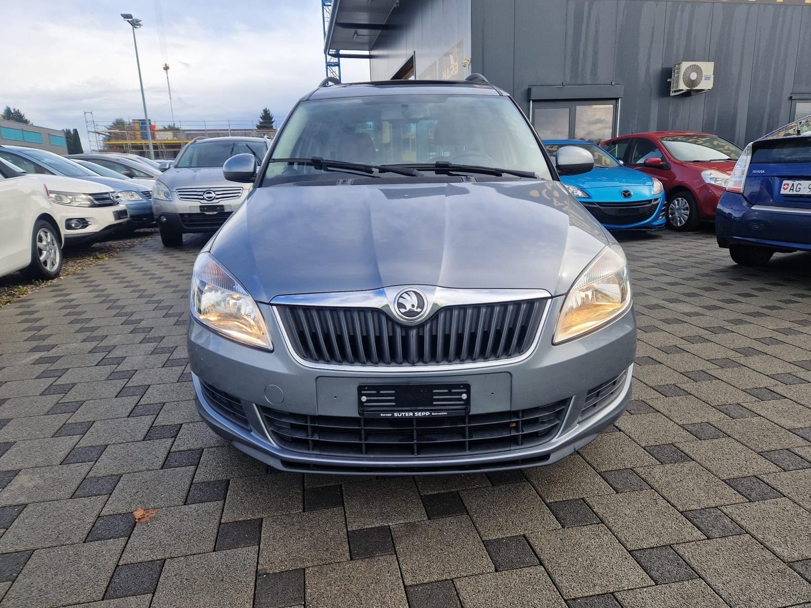 SKODA Roomster 1.2 TSI Elegance DSG-image-1