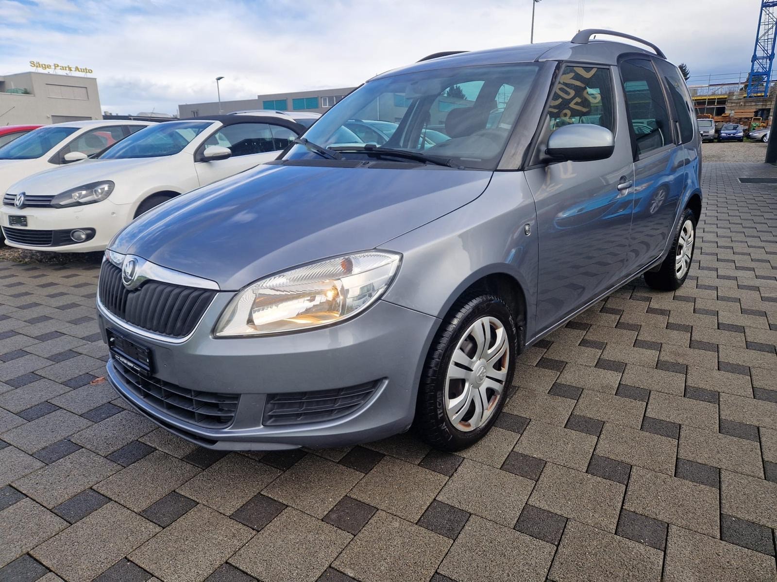 SKODA Roomster 1.2 TSI Elegance DSG-image-0