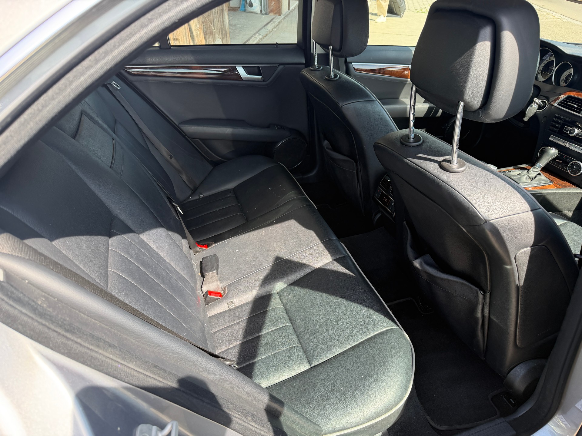 MERCEDES-BENZ C 350 Elégance 4Matic 7G-Tronic-image-8