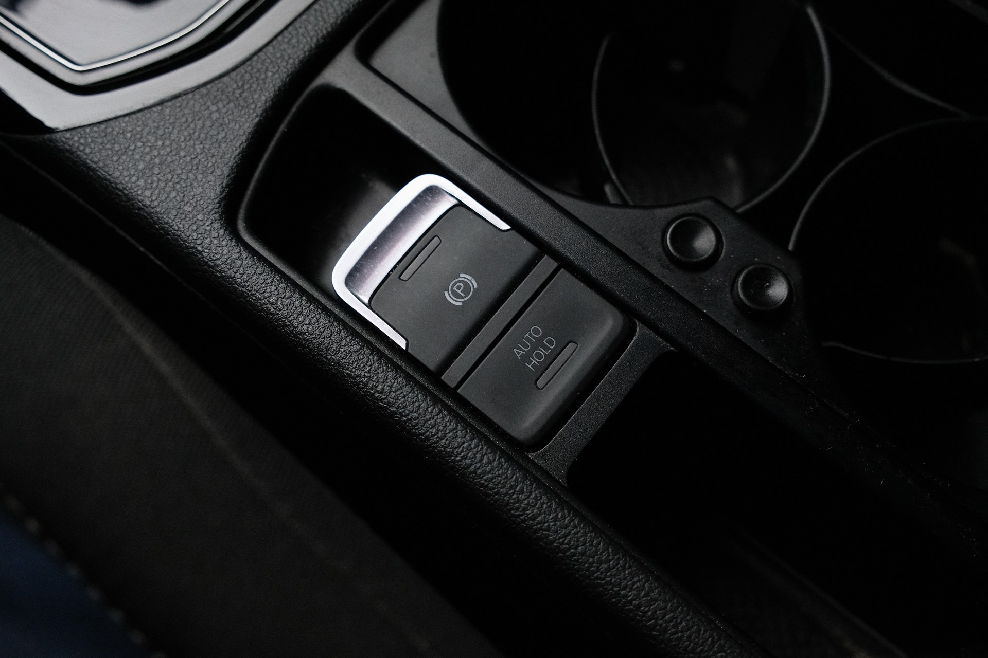 VW Touran 2.0 TDI BlueMotion Technology Comfortline DSG-image-9