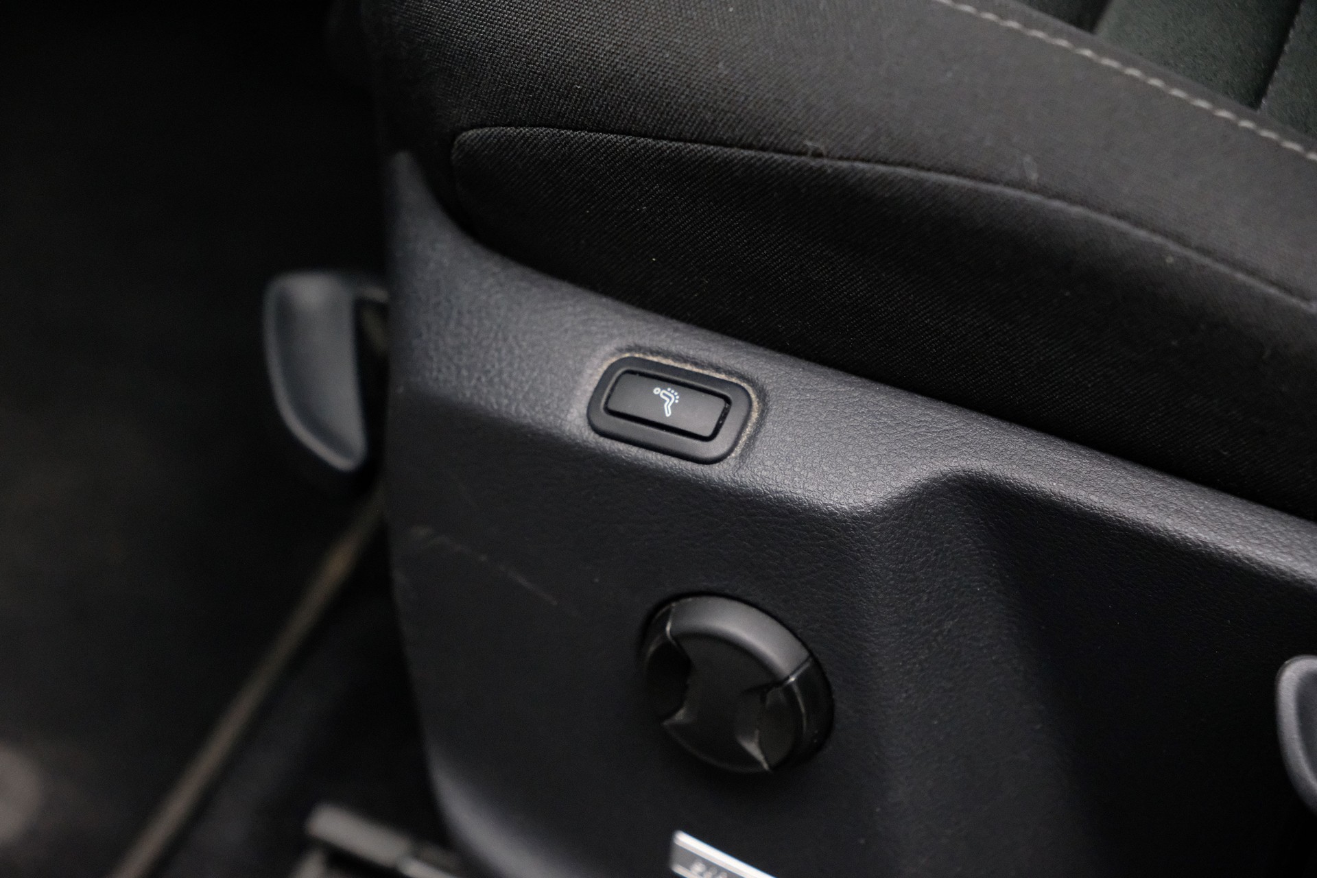 VW Touran 2.0 TDI BlueMotion Technology Comfortline DSG-image-10