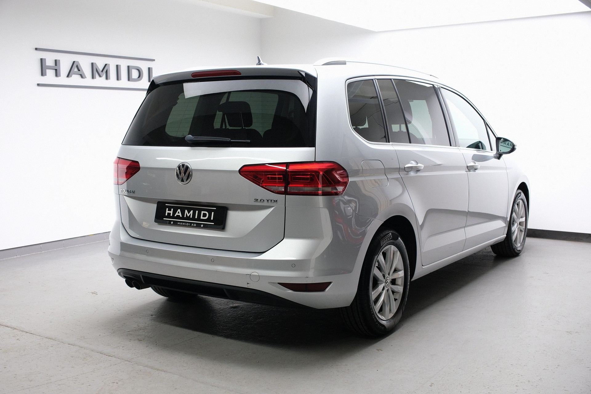 VW Touran 2.0 TDI BlueMotion Technology Comfortline DSG-image-2