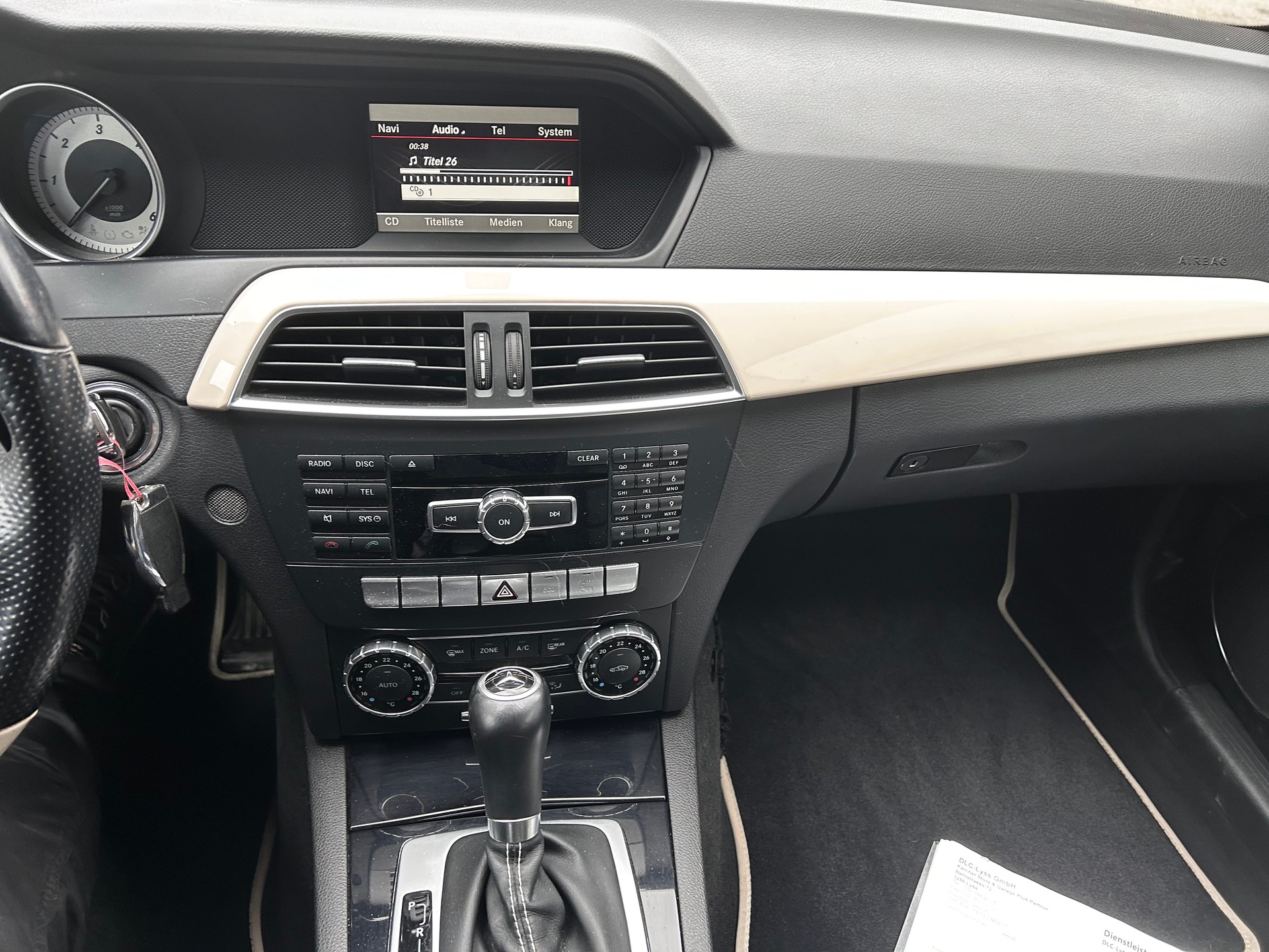 MERCEDES-BENZ C 250 CDI Athletic Edition 4Matic 7G-Tronic-image-12