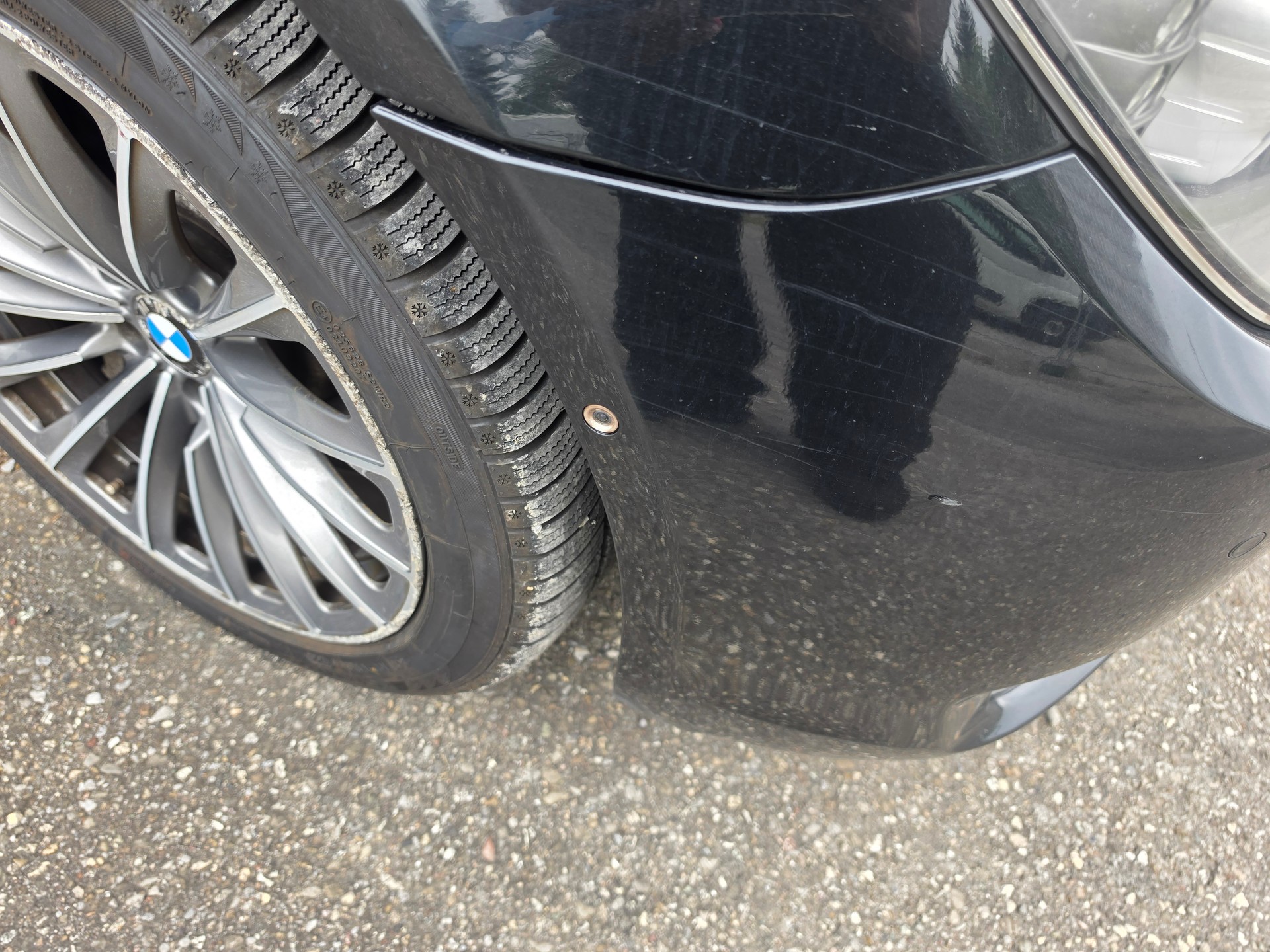 BMW 750i L-image-11