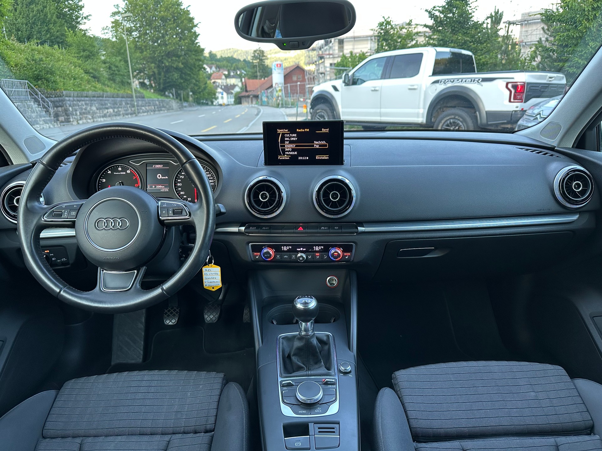 AUDI A3 1.4 TFSI Ambition-image-13