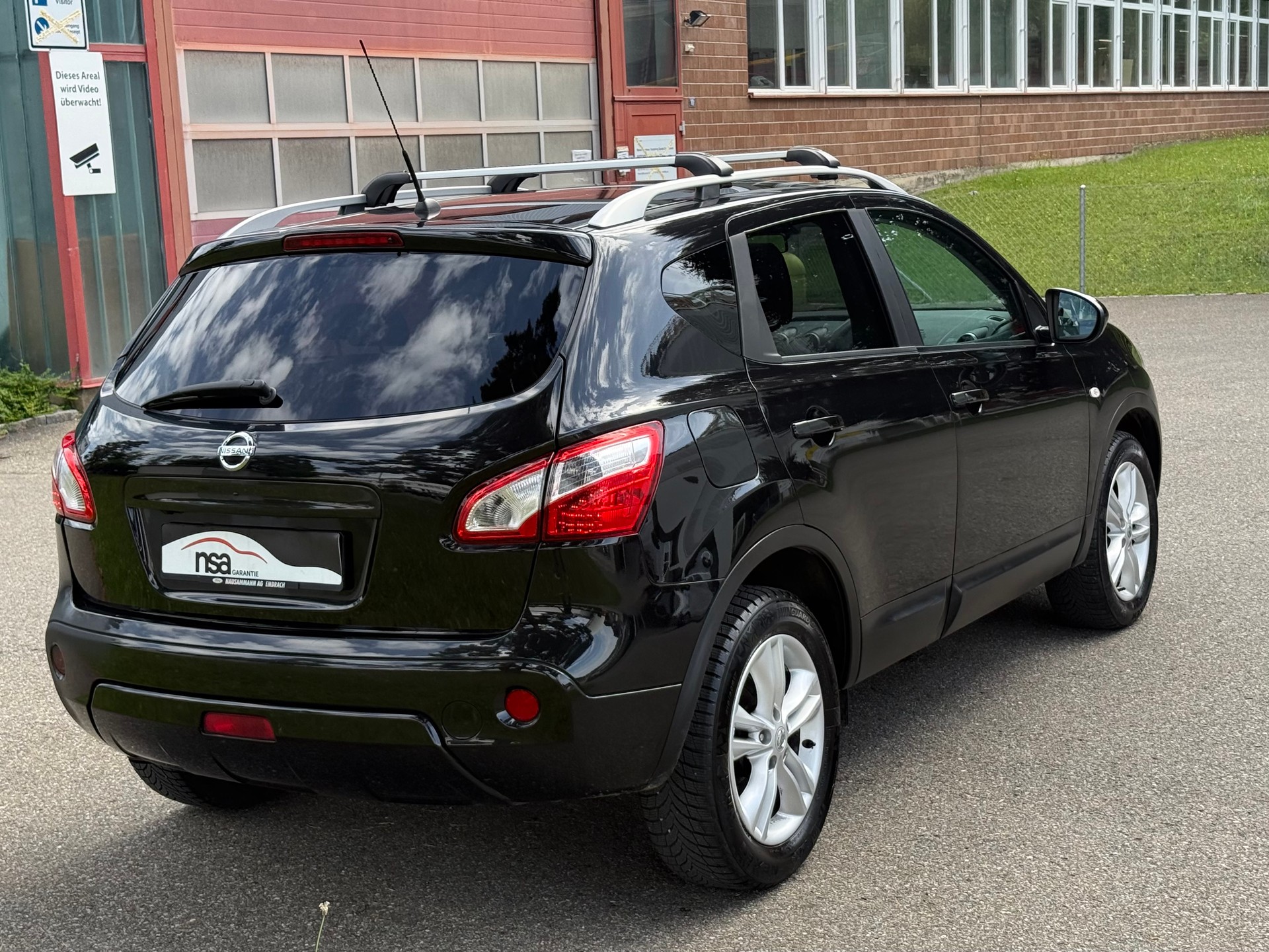 NISSAN Qashqai 2.0 dCi 4WD tekna Automatic-image-4