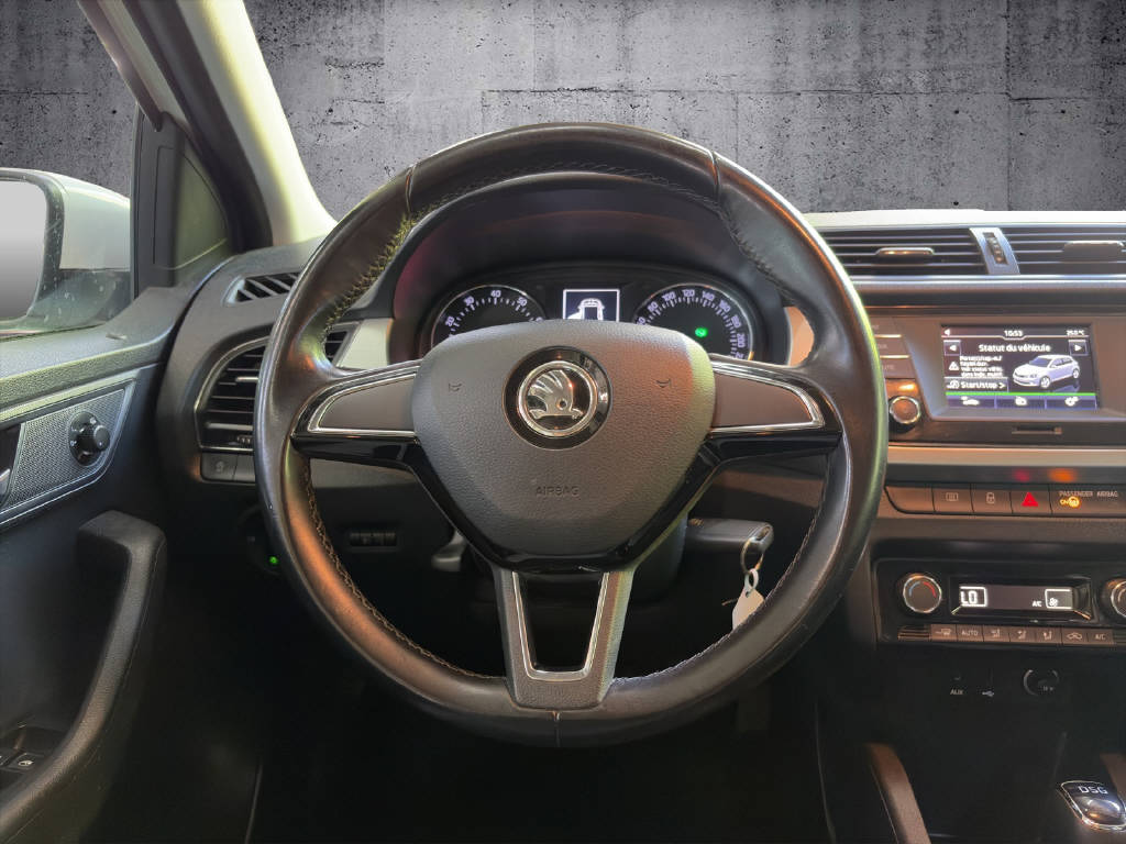 SKODA Fabia 1.0 TSI Ambition DSG-image-9