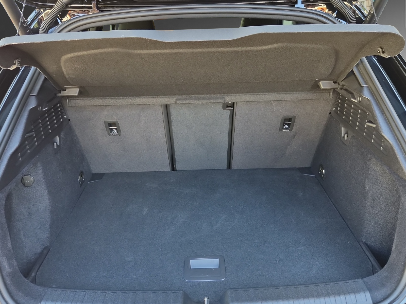 AUDI RS3 Sportback 2.5 TSI quattro S-tronic-image-9