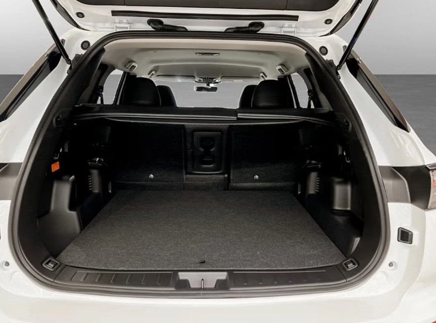 MITSUBISHI Outlander 2.4 PHEV Inform 4WD Automatic-image-3