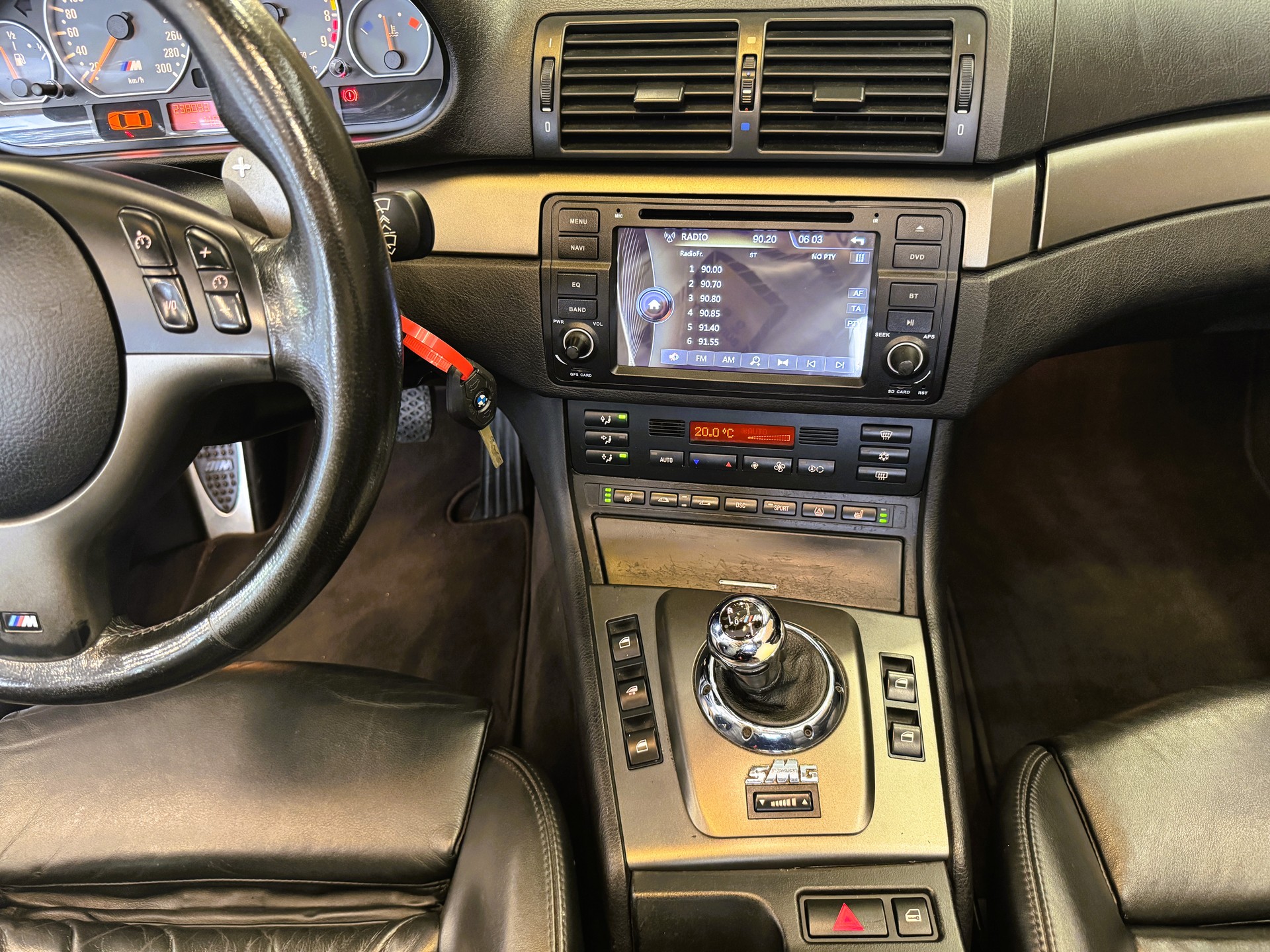 BMW M3 Cabriolet-image-9