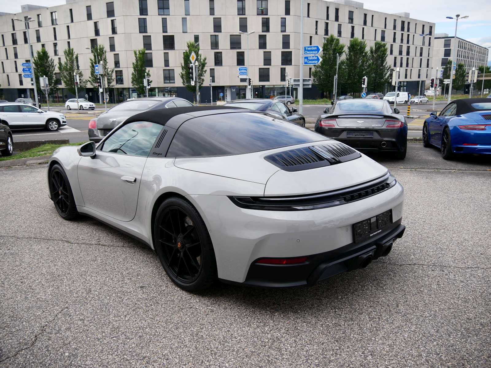 PORSCHE 911 Targa 4 GTS PDK-image-6