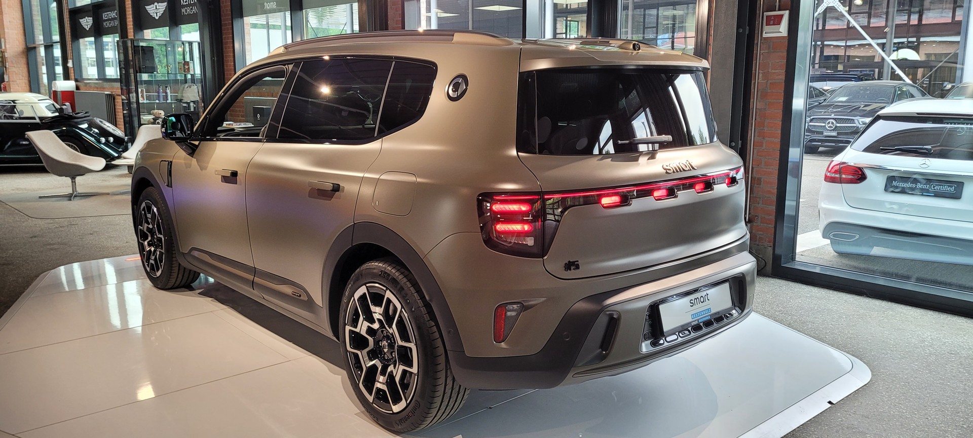 SMART #5 100kWh Summit Edition AWD, 588 PS, Aktions-Leasing 0,9%, ab September verfügbar-image-2