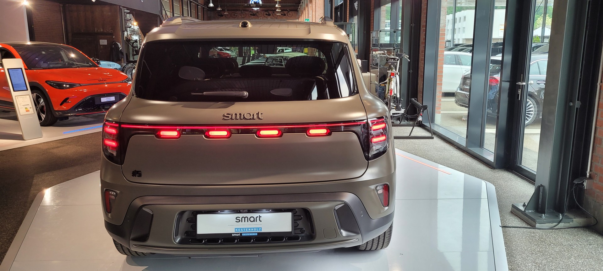 SMART #5 100kWh Summit Edition AWD, 588 PS, Aktions-Leasing 0,9%, ab September verfügbar-image-3