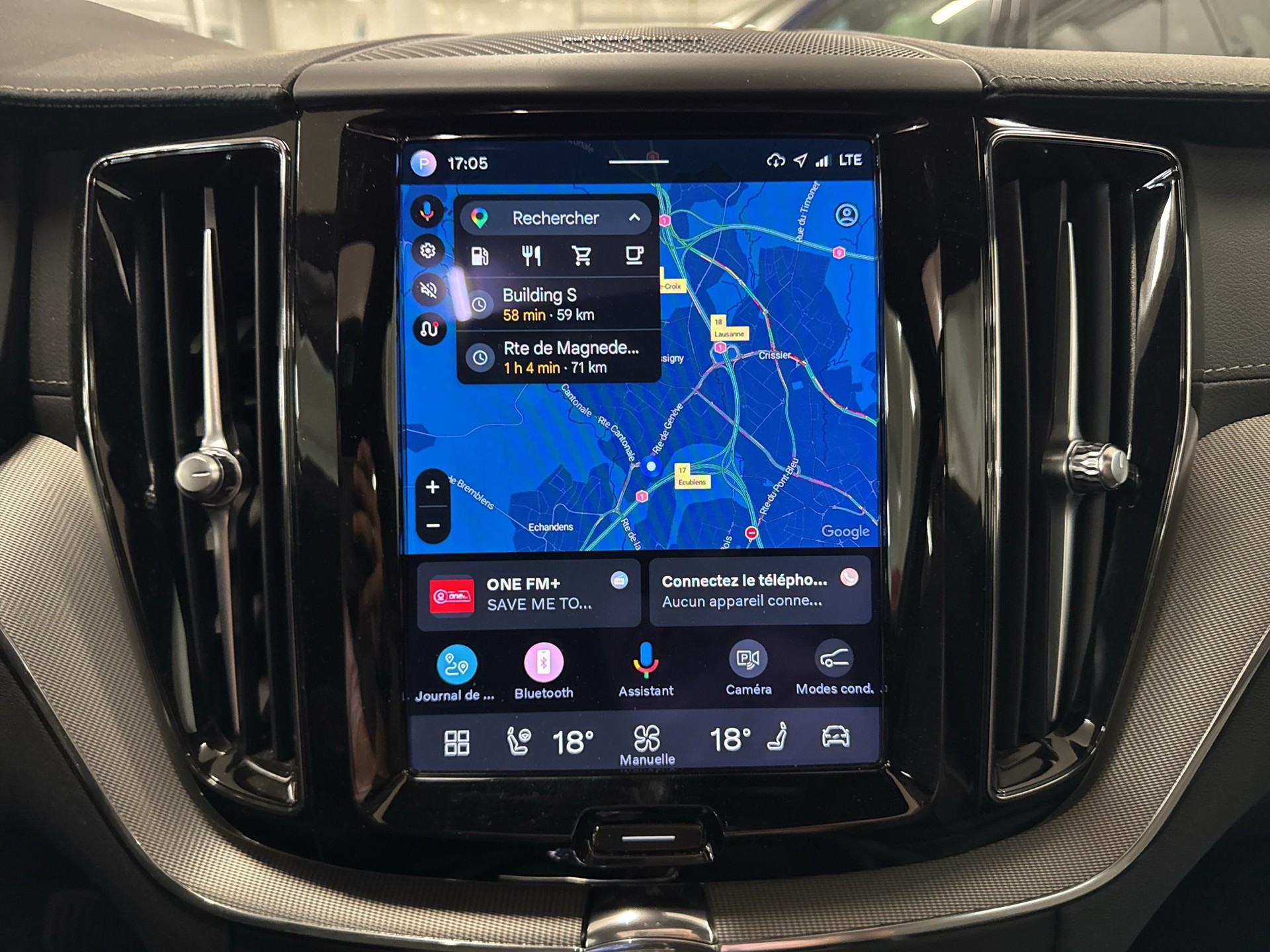 VOLVO XC60 B5 Diesel Mild Hybrid AWD Ultimate Bright Geartronic-image-10