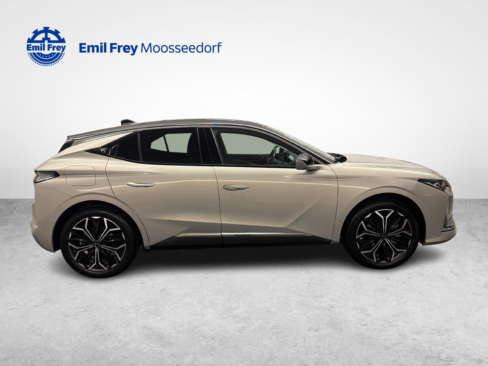 DS AUTOMOBILES 4 1.6 E-Tense Rivoli-image-6