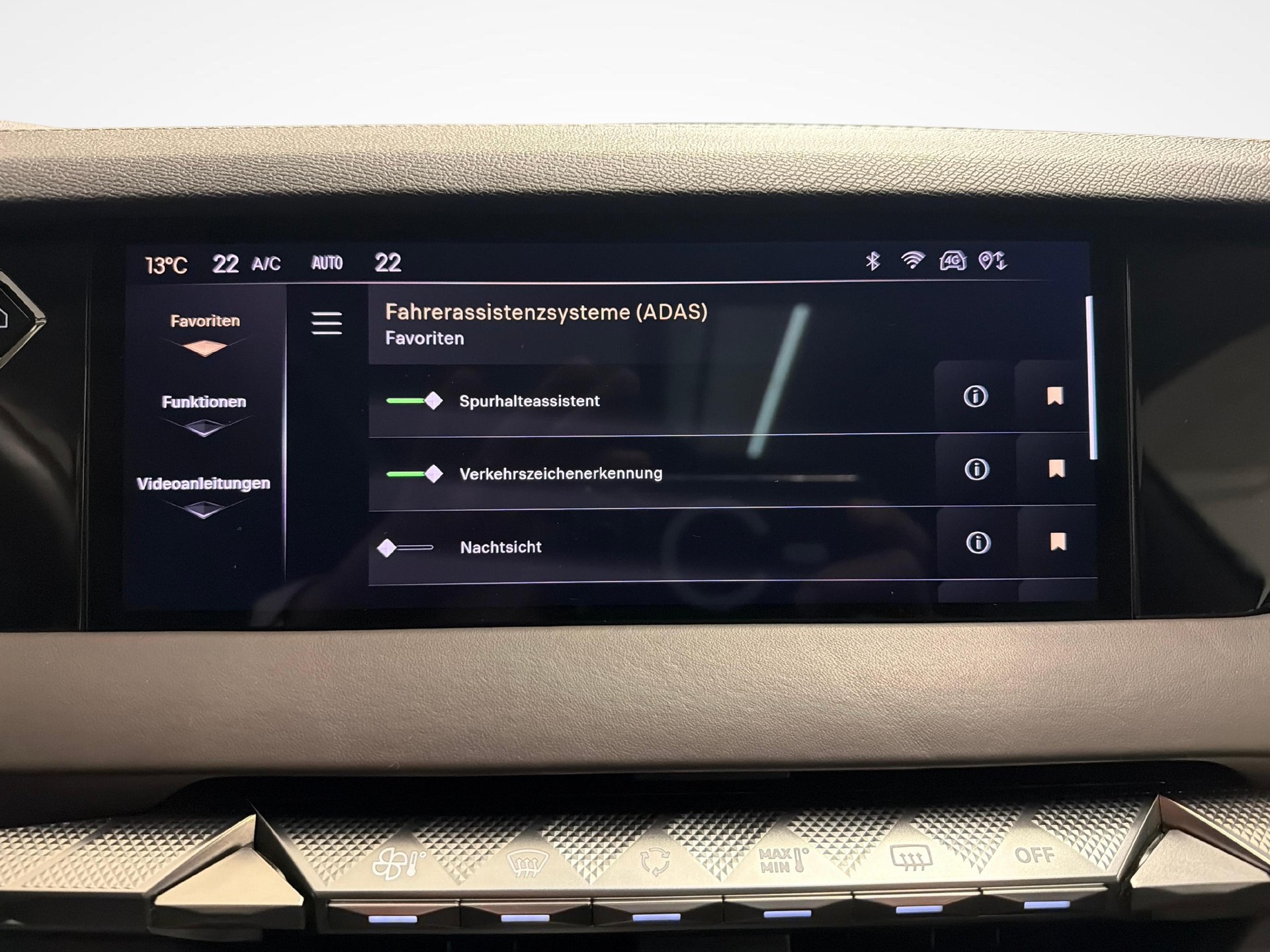 DS AUTOMOBILES 4 1.6 E-Tense Rivoli-image-15