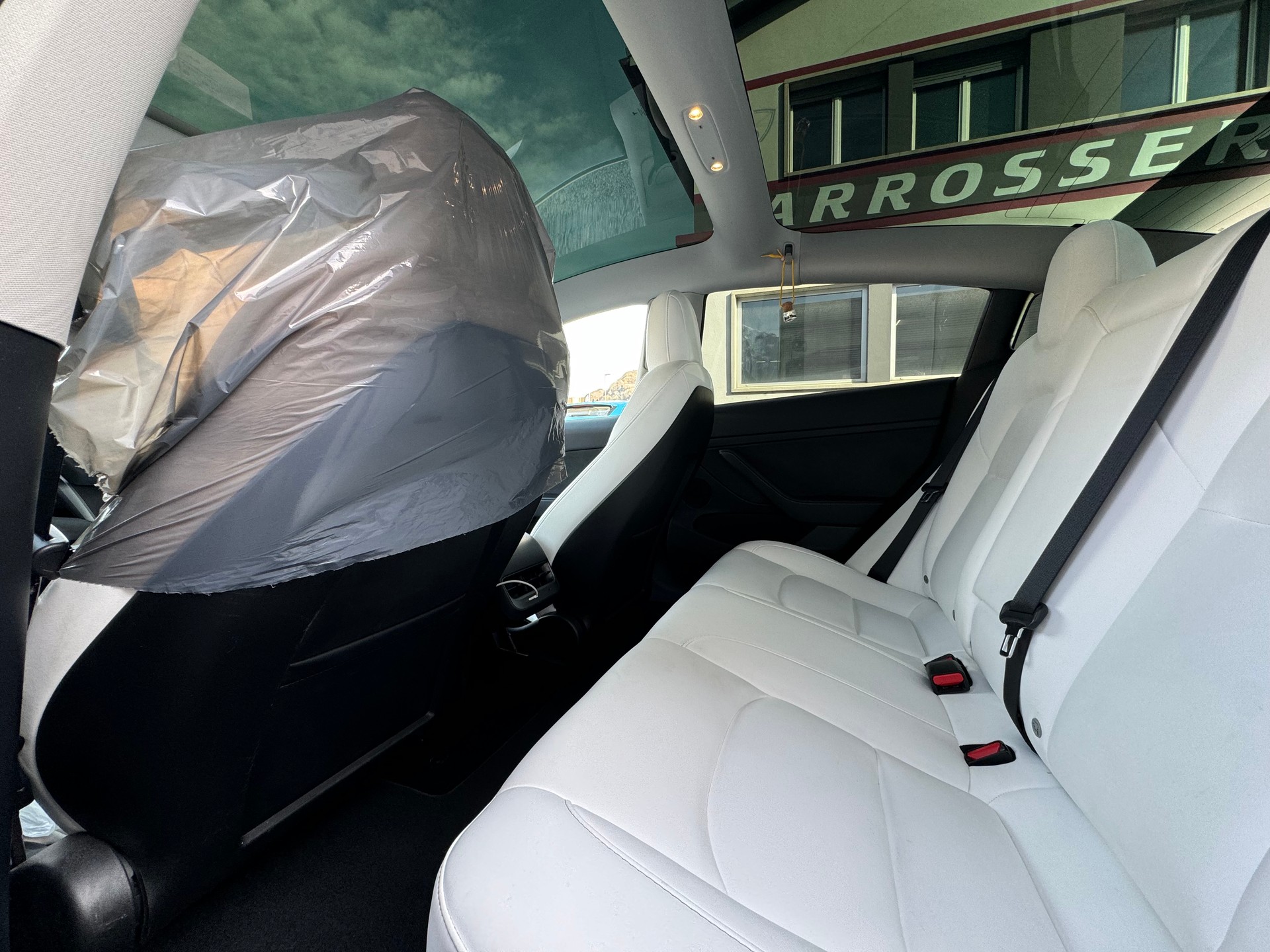 TESLA Model 3 Performance Dual Motor AWD-image-7