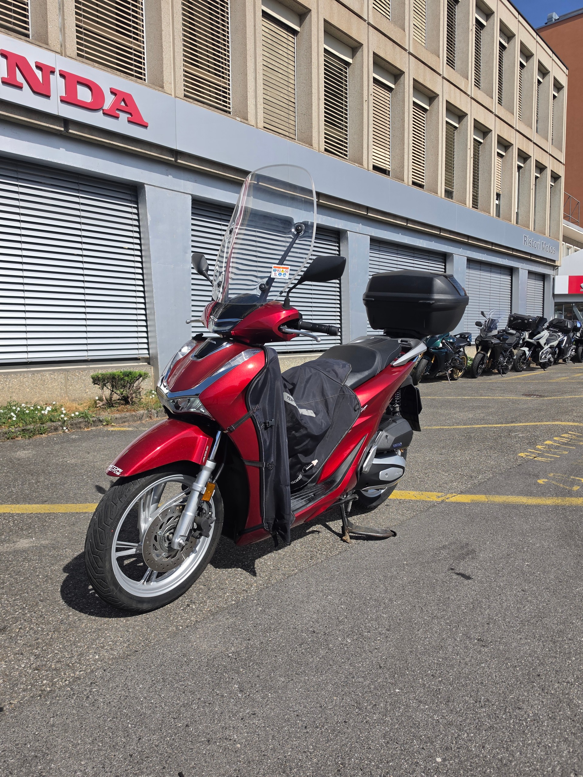 HONDA SH150AD-image-2