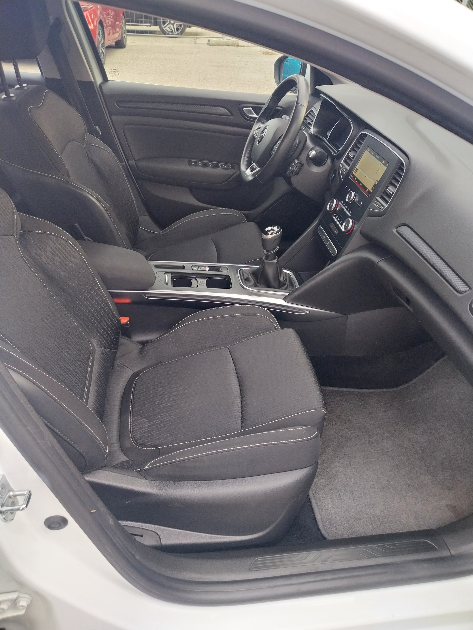 RENAULT Mégane Grandtour 1.5 dCi Business-image-13
