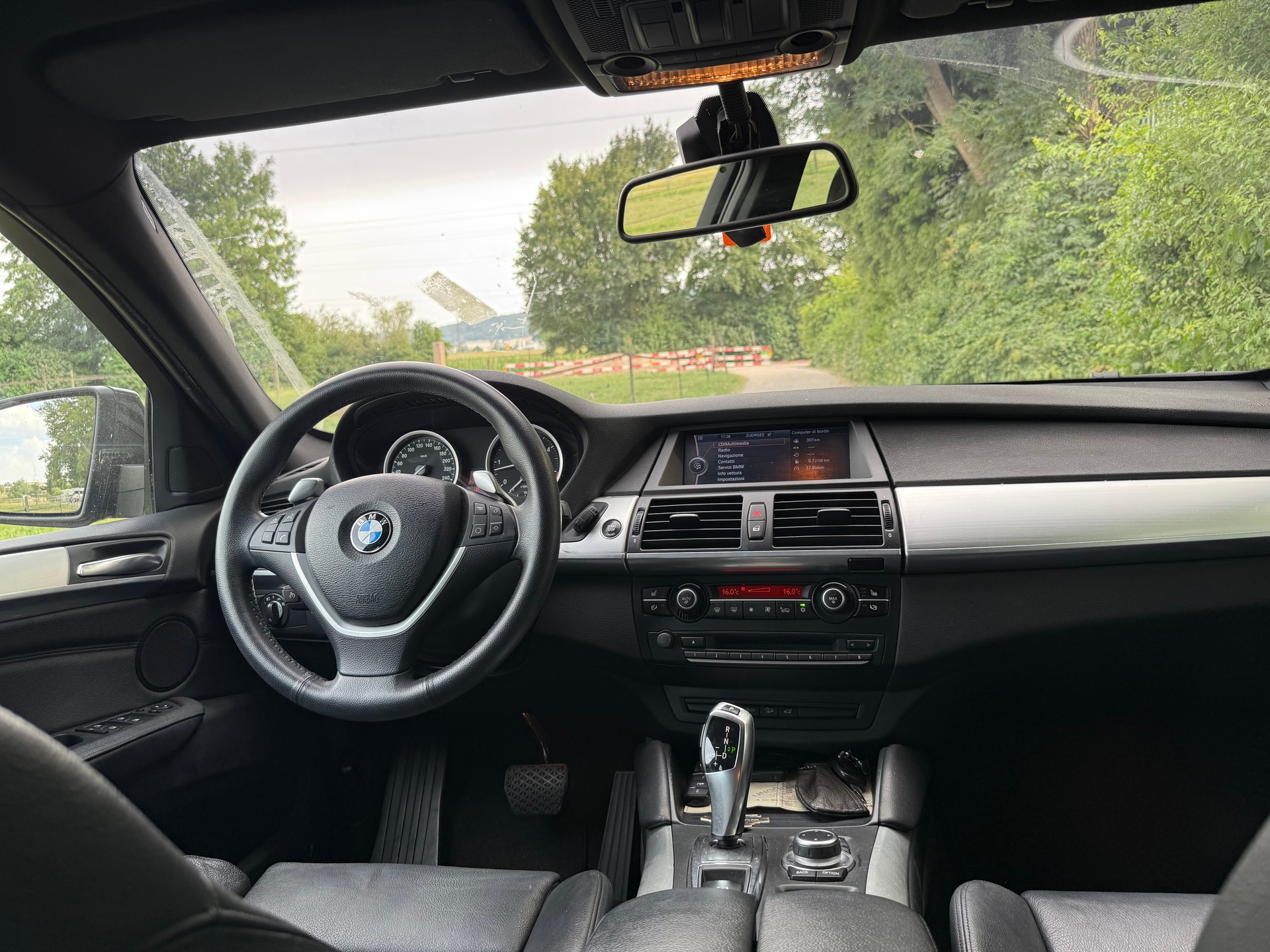 BMW X6 xDrive 30d Steptronic-image-11