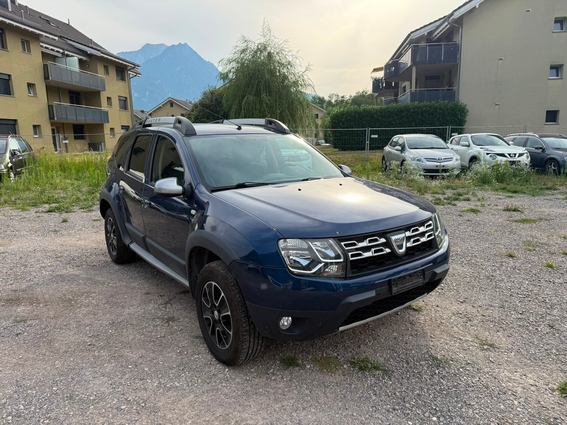 DACIA Duster 1.2 T Lauréate 4x4-image-0