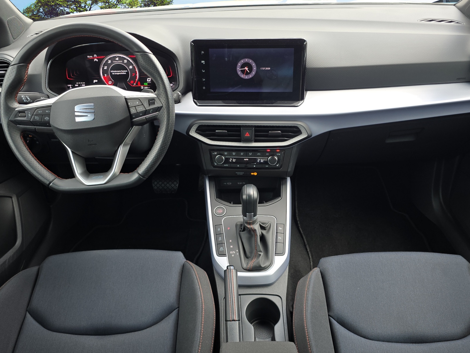 SEAT Arona 1.5 Eco TSI FR DSG-image-8