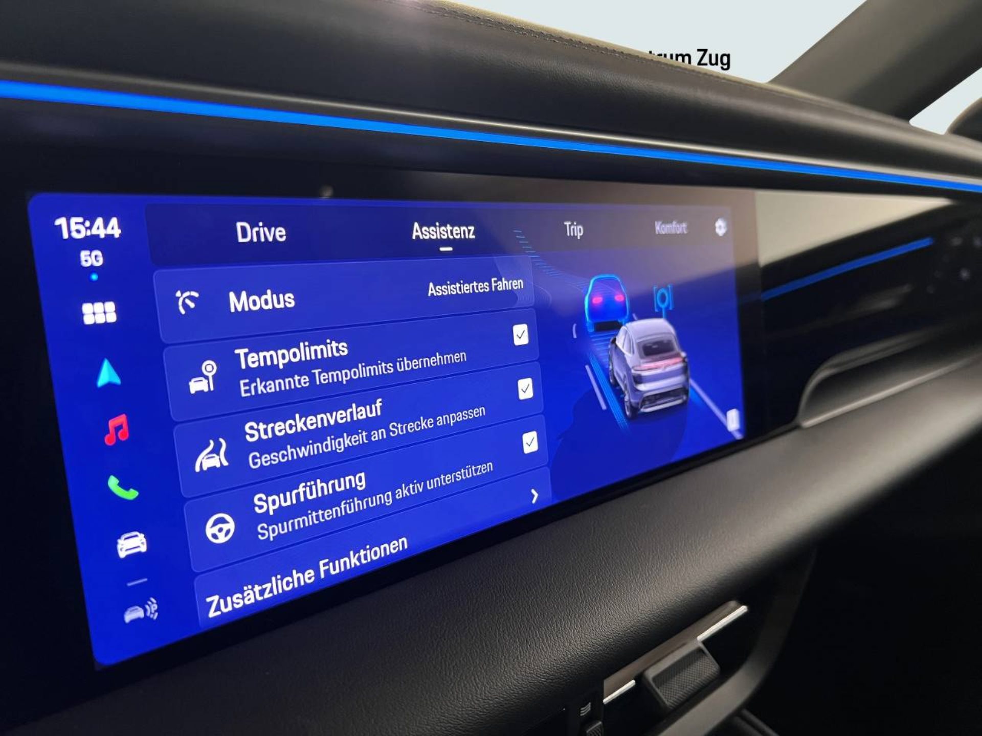 PORSCHE Macan 4-image-30