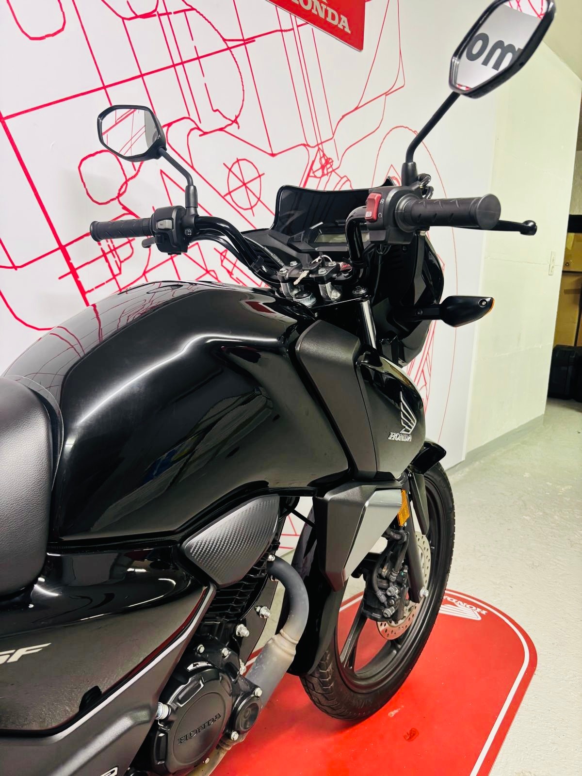 HONDA CBF 125 M-image-4