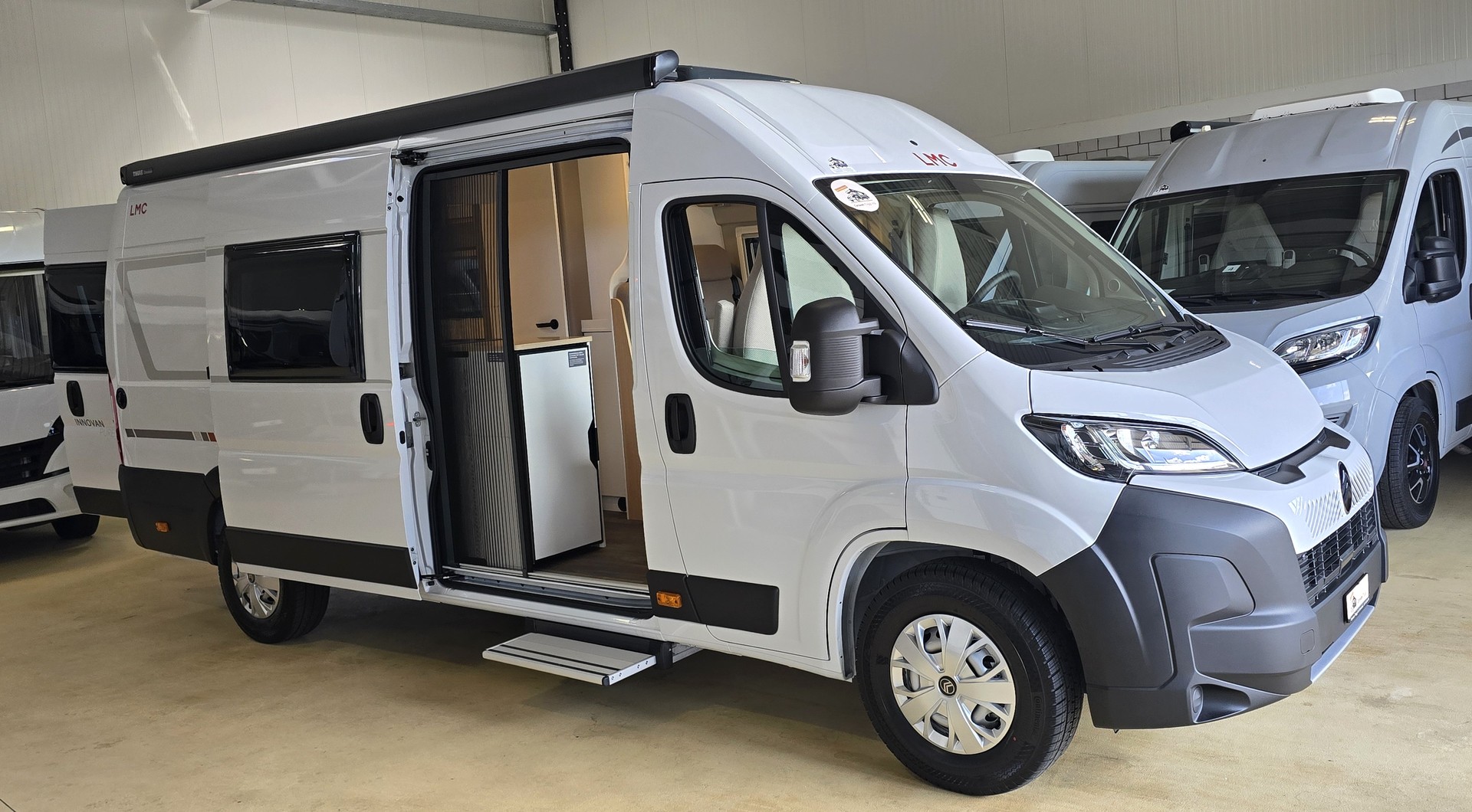 LMC Innovan Pure 640 *MJ26* Citroen Jumper 2.2BlueHdi 140PS-image-7