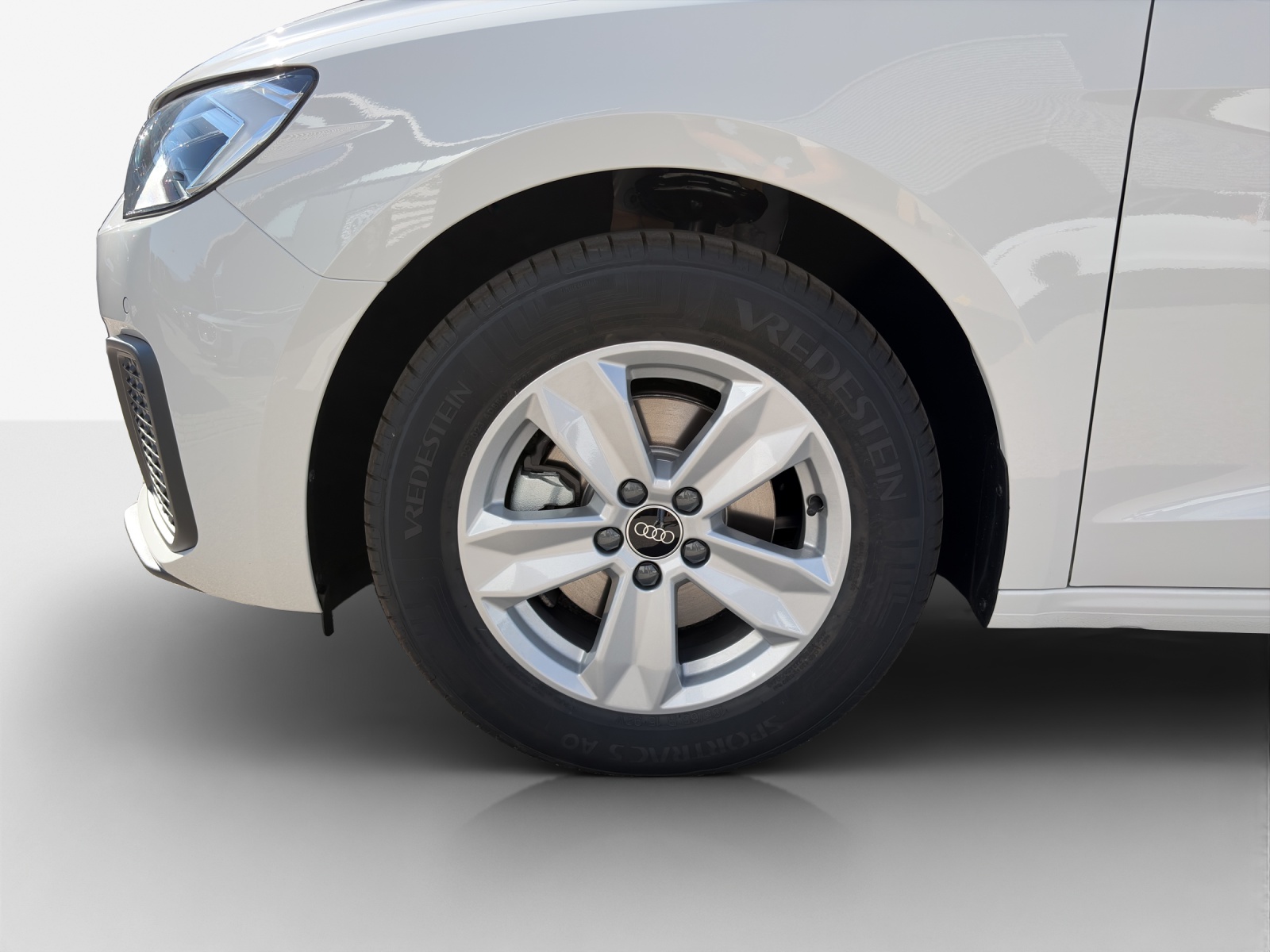 AUDI A1 Sportback 30 TFSI Attraction S-tronic-image-14