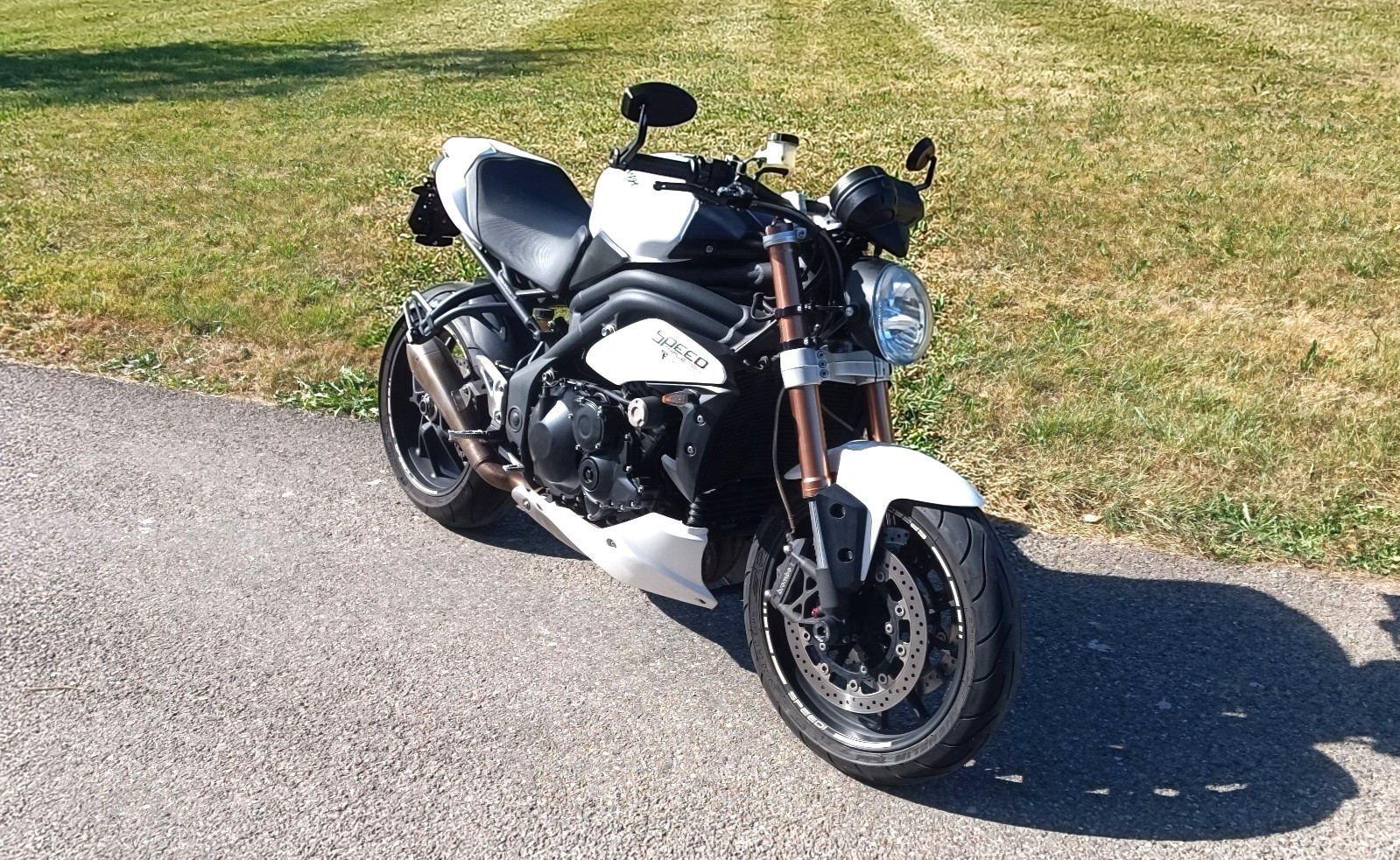 TRIUMPH Speed Triple 1050 ABS